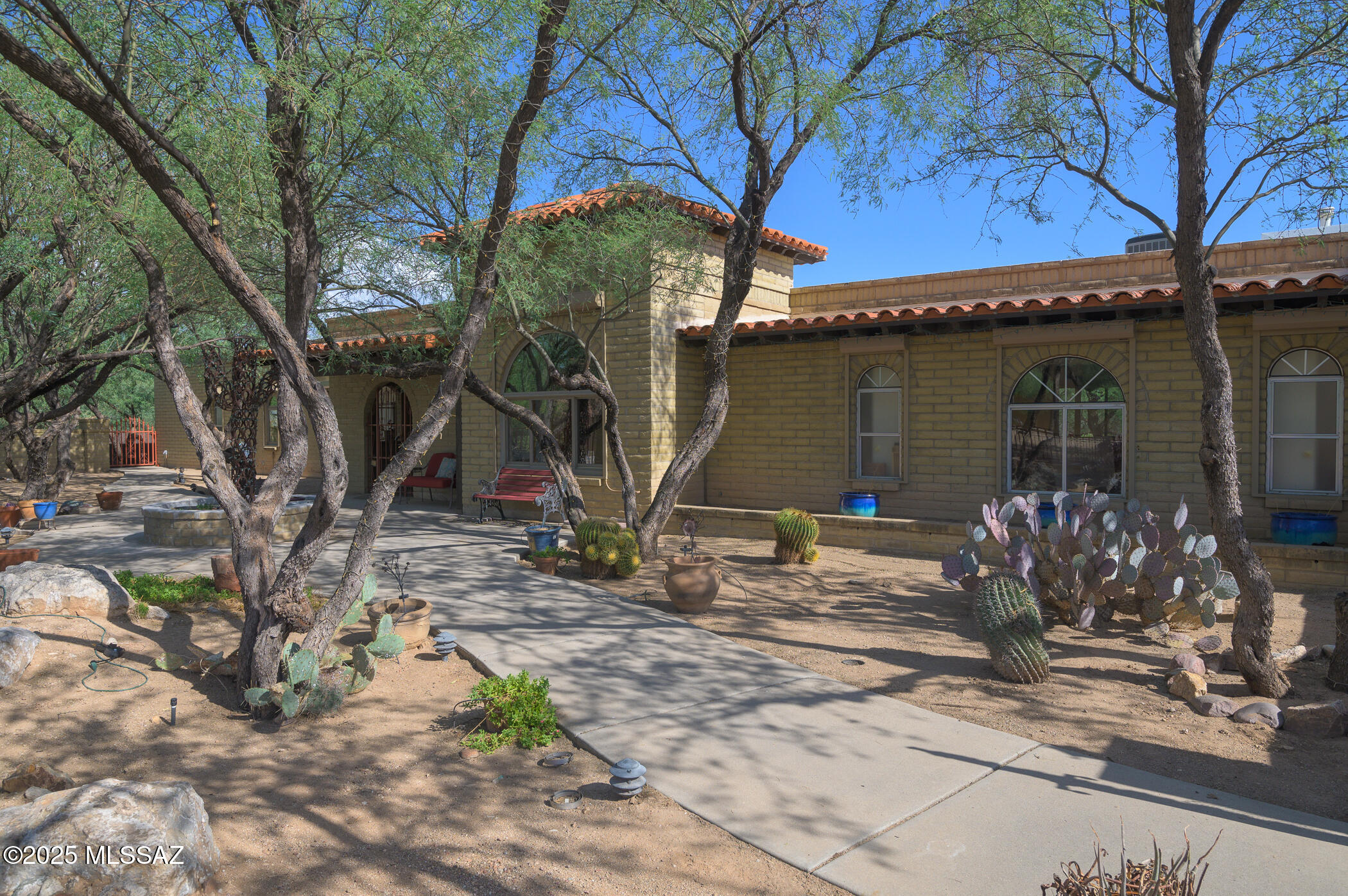 Sabino Vista East  (1-38) - Residential