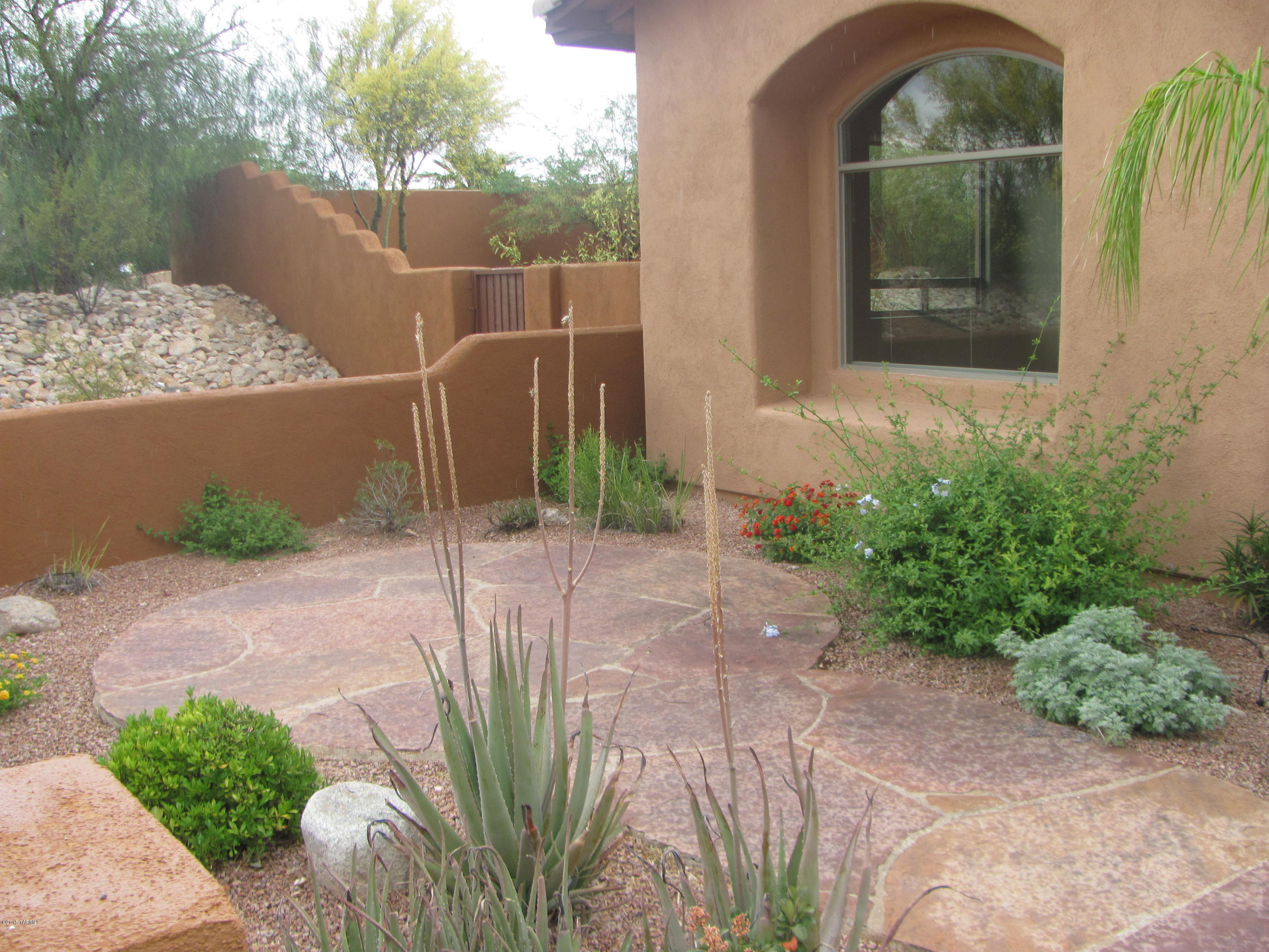 Unsubdivided - Residential Lease