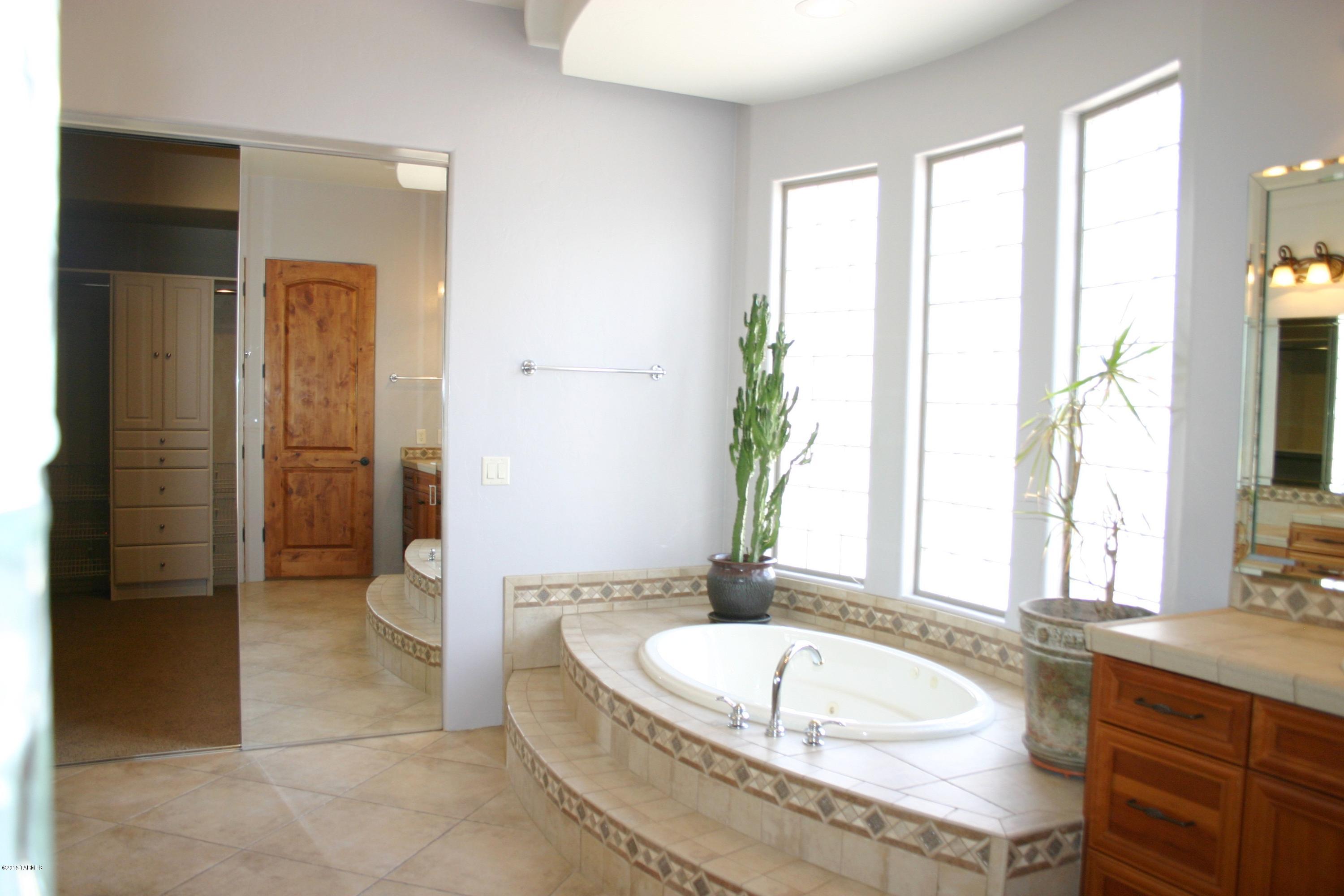 Unsubdivided - Residential Lease