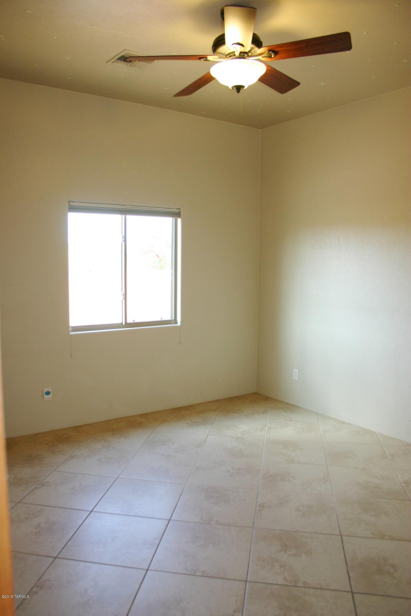 Unsubdivided - Residential Lease