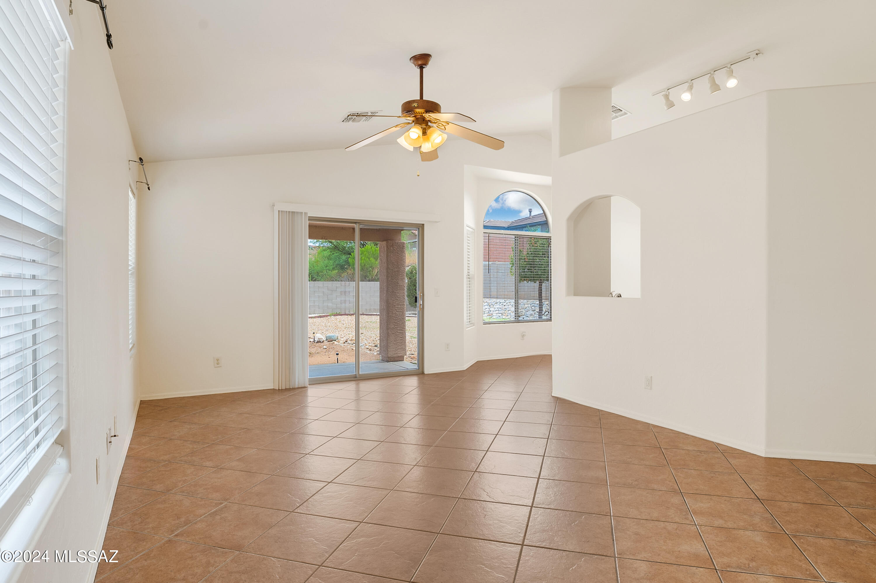 Eagle Crest Ranch - Residential