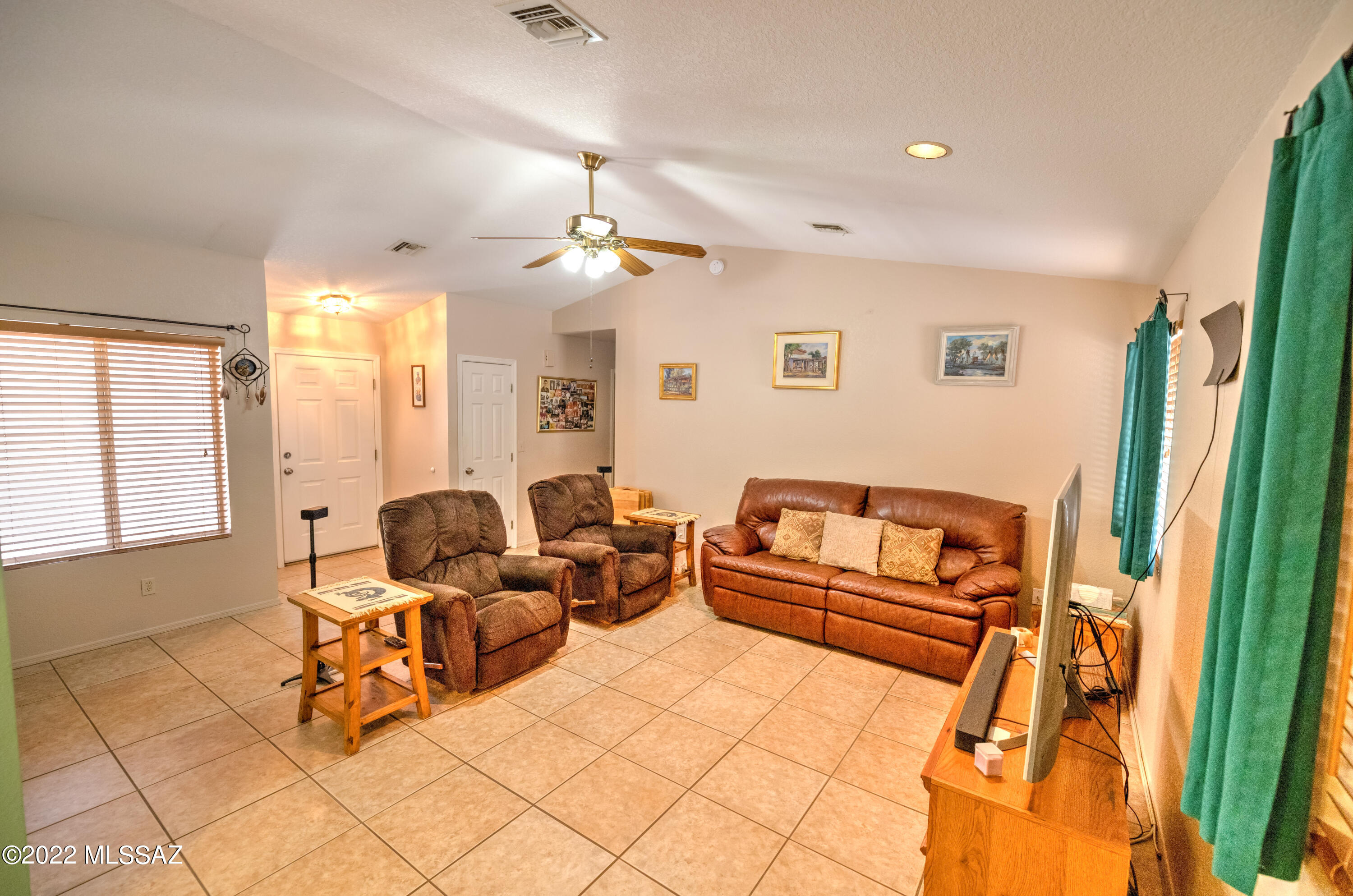 New Tucson Unit NO. 23 (140-261) - Residential