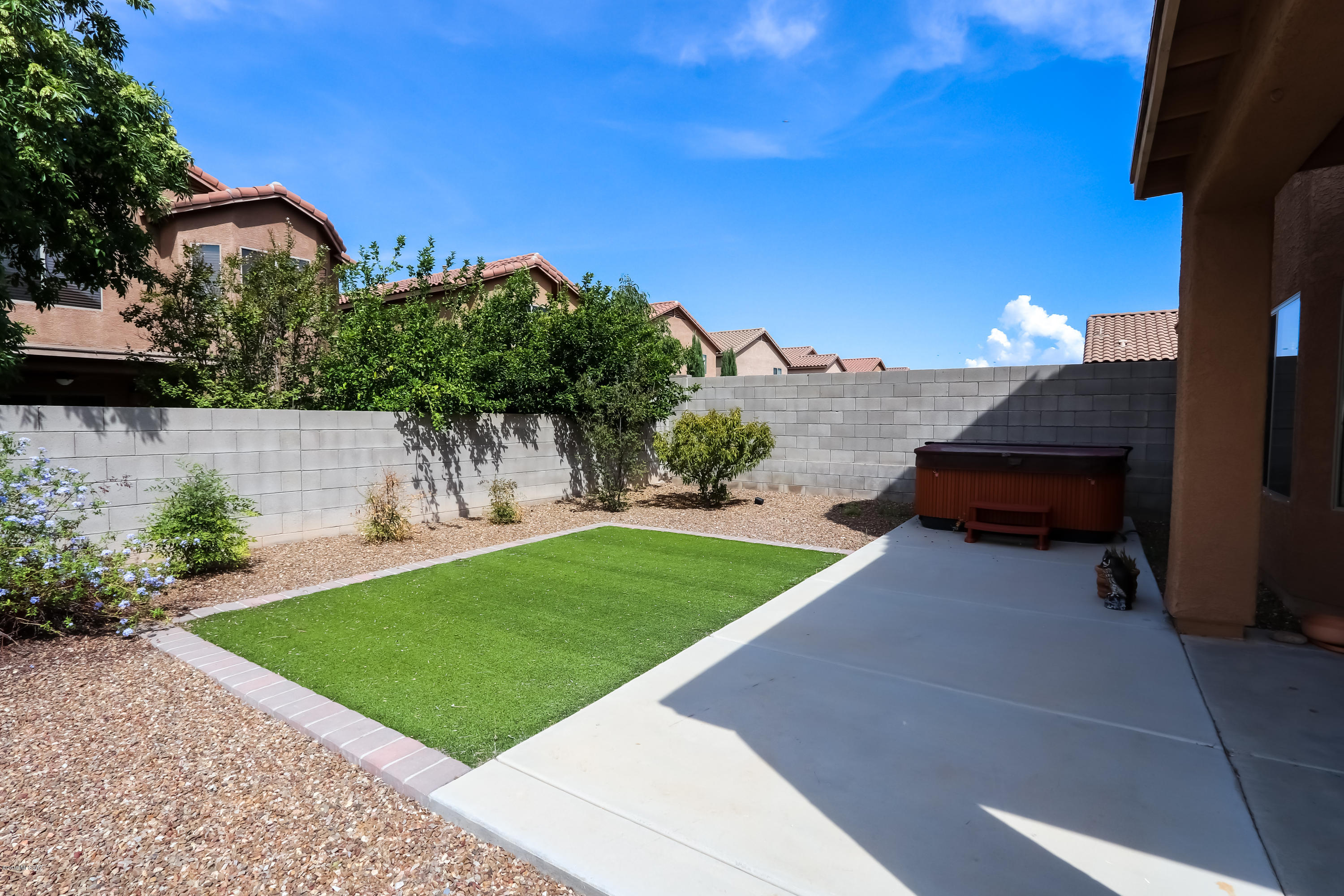 Empire Heights (1-241) - Residential