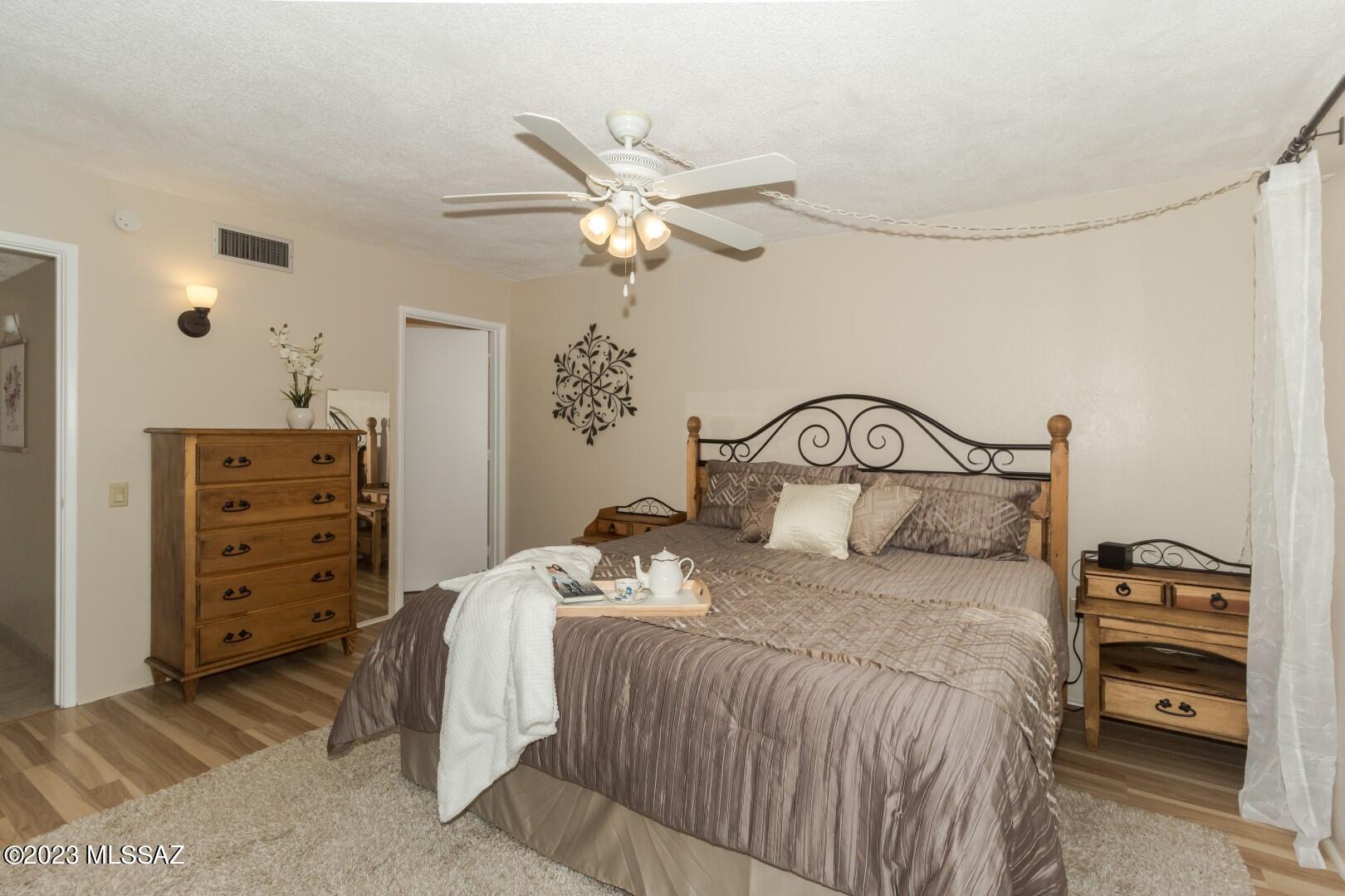 Green Valley Desert Meadows Townhouses (82-197) - Residential