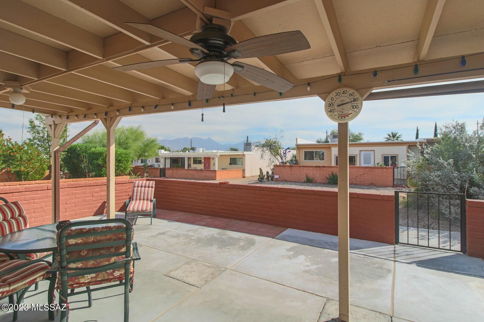 Green Valley Desert Meadows Townhouses (82-197) - Residential