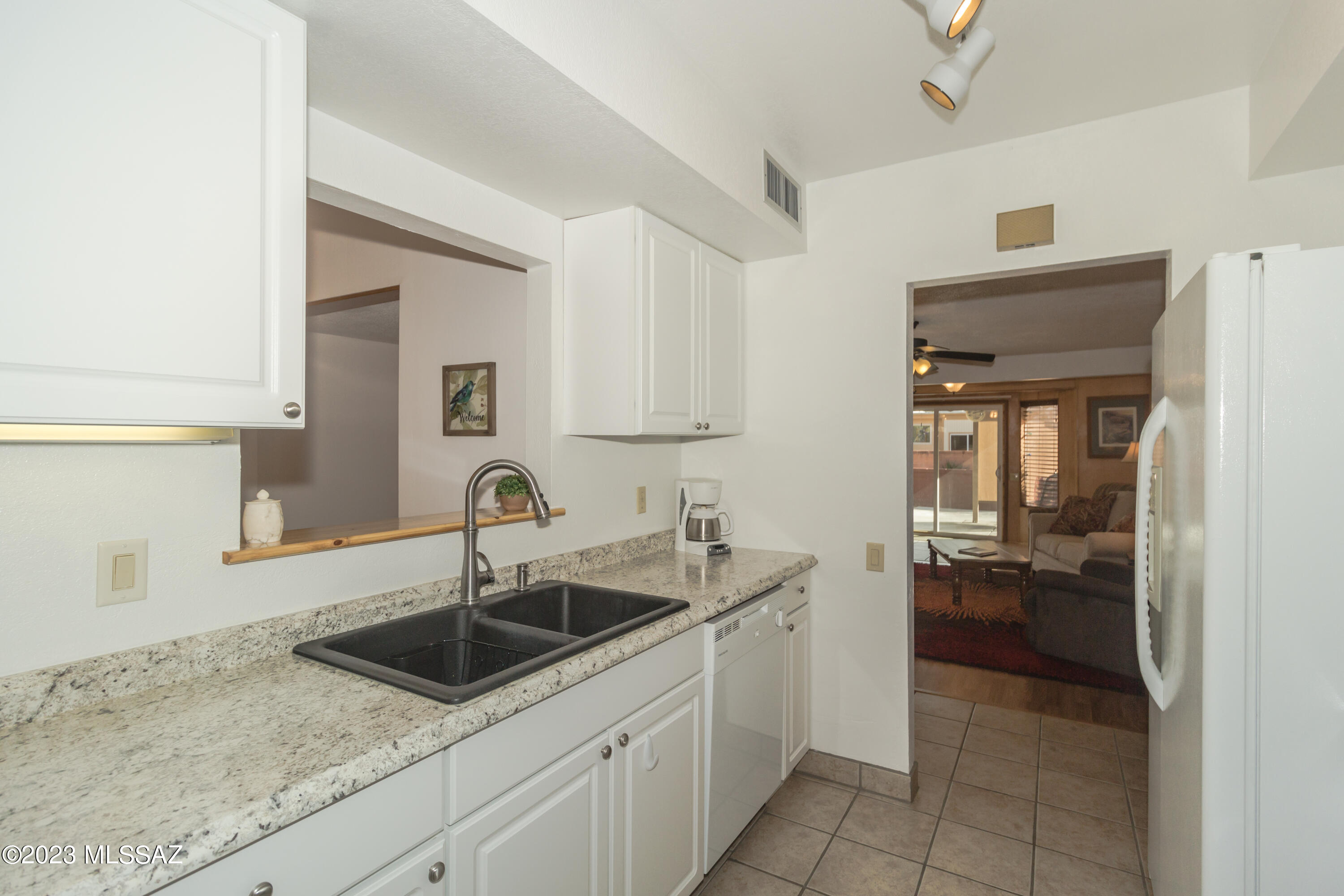 Green Valley Desert Meadows Townhouses (82-197) - Residential