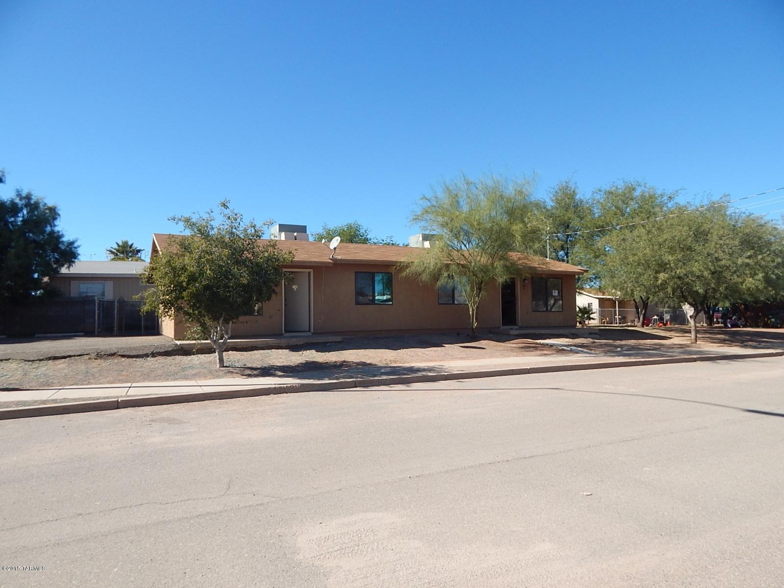 This is a Fannie Mae HomePath property. Investment opportunity for Duplex built in 2004. Each unit has 2 bedrooms, 1 bathroom, covered patio, laundry room, and separate electric meter. No HOA. Located in Southside Tucson near I-10, I-19, restaurants, bus routes, shopping, and much more!