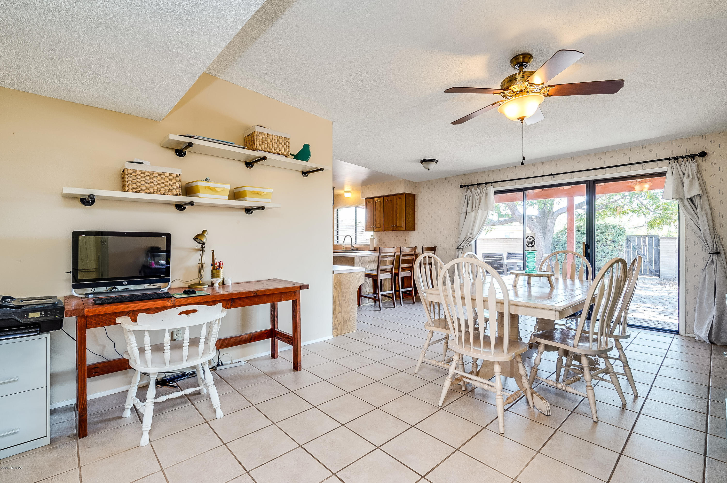 Broadway East (1-112) - Residential
