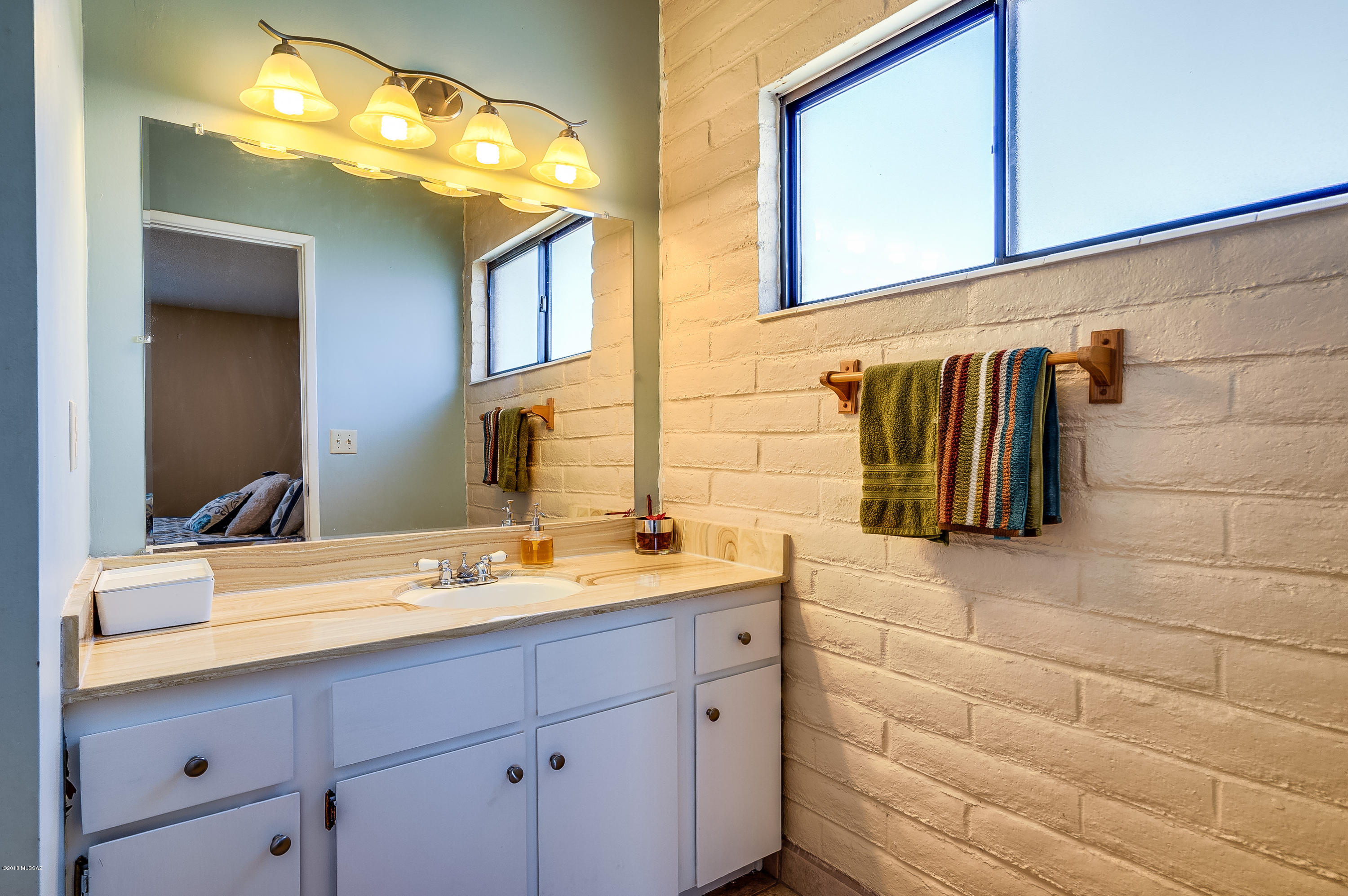 Broadway East (1-112) - Residential