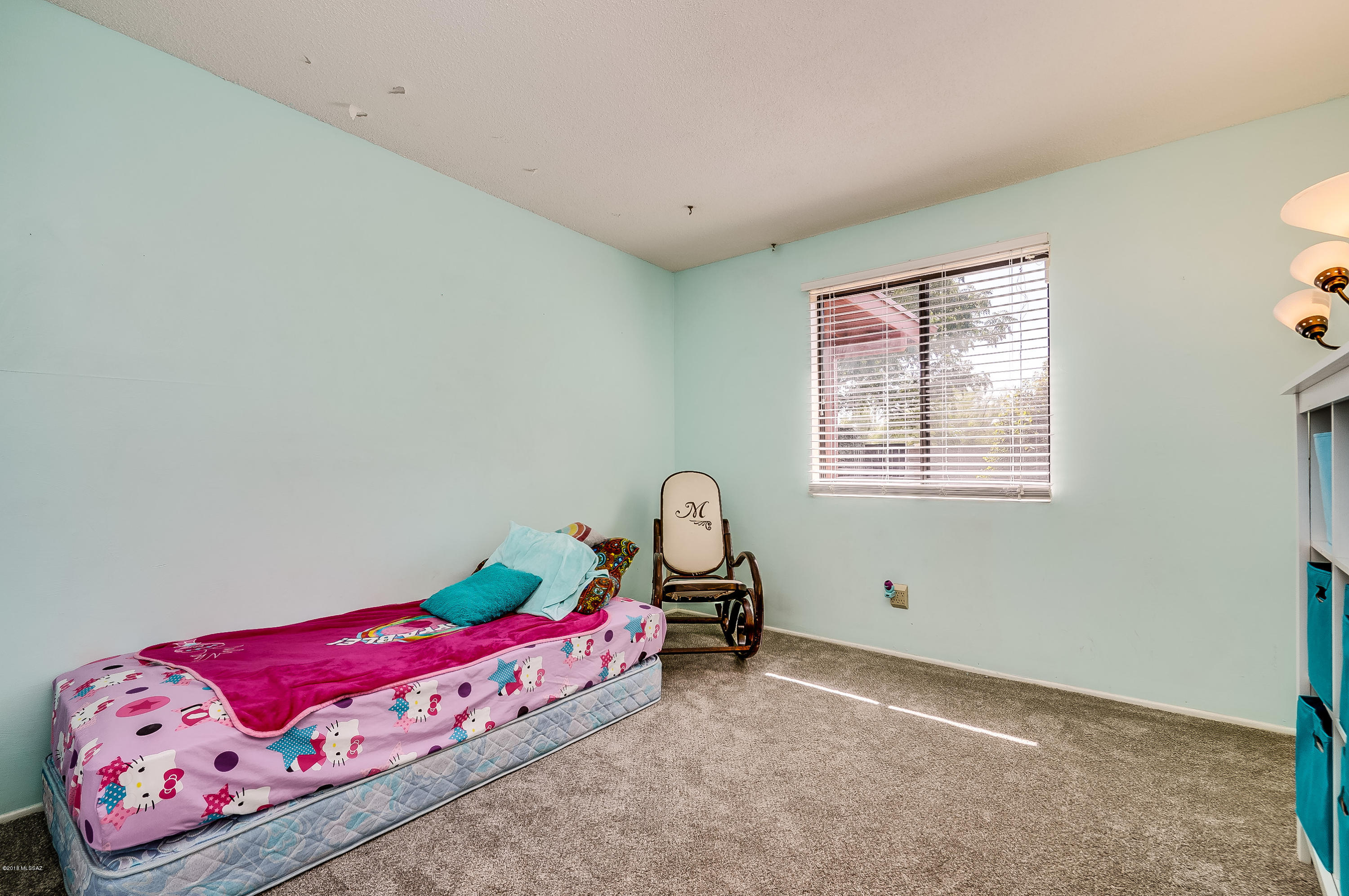 Broadway East (1-112) - Residential