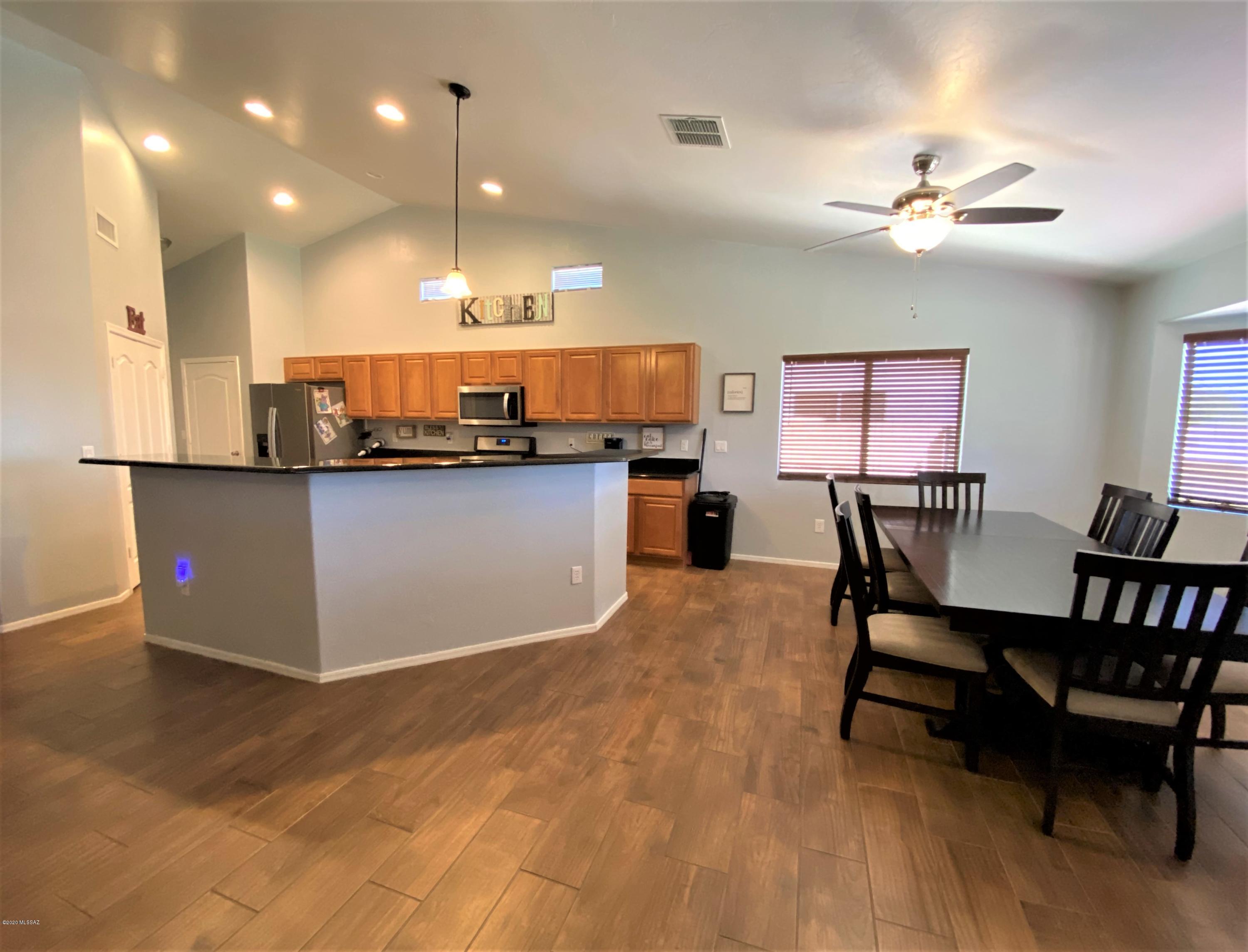 Star Valley Blk. 10 (1-228) - Residential