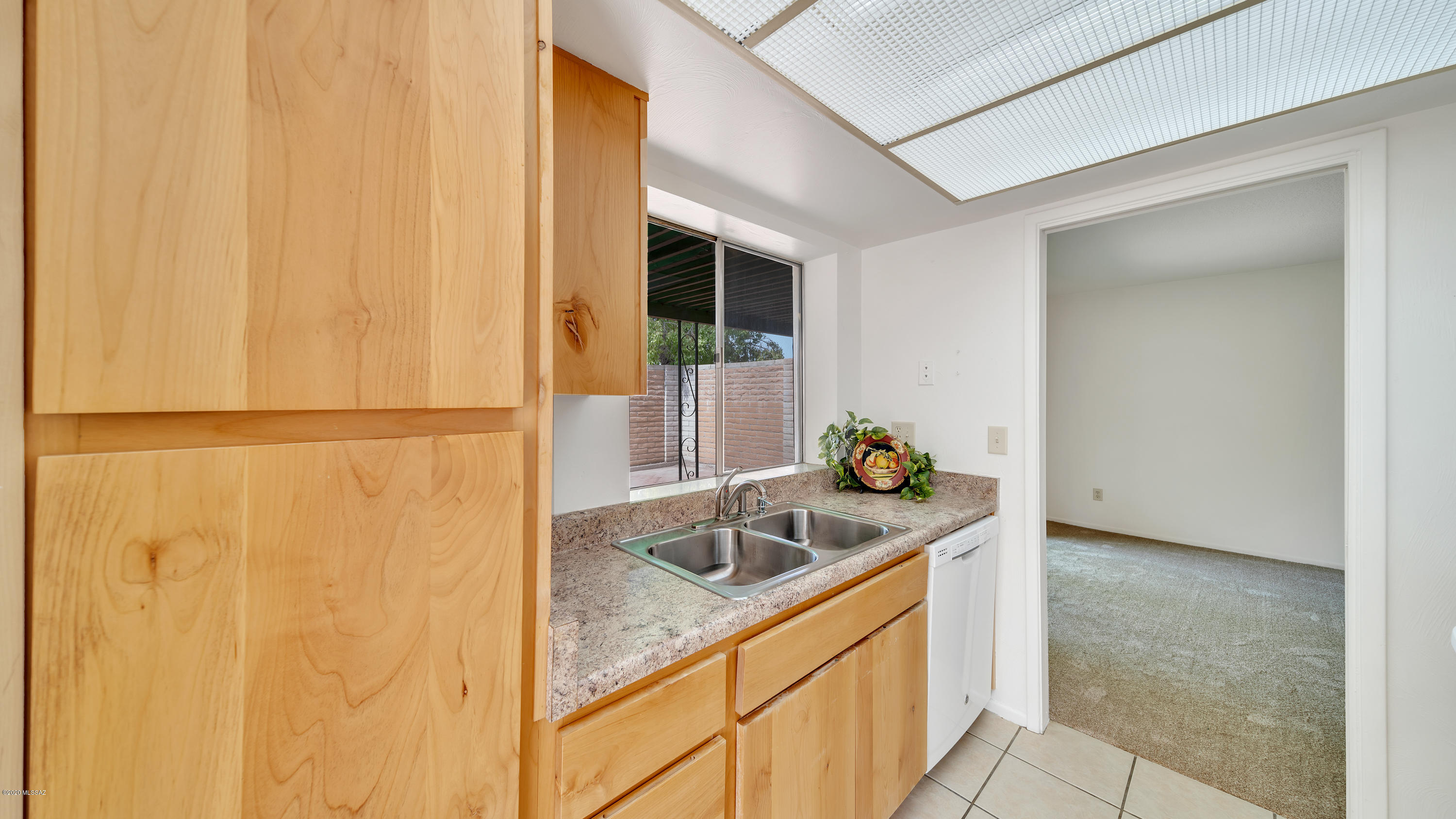 Rolling Hills Villas - Residential