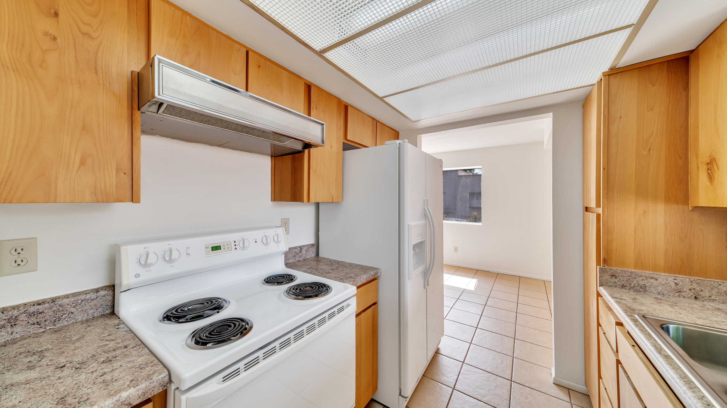 Rolling Hills Villas - Residential