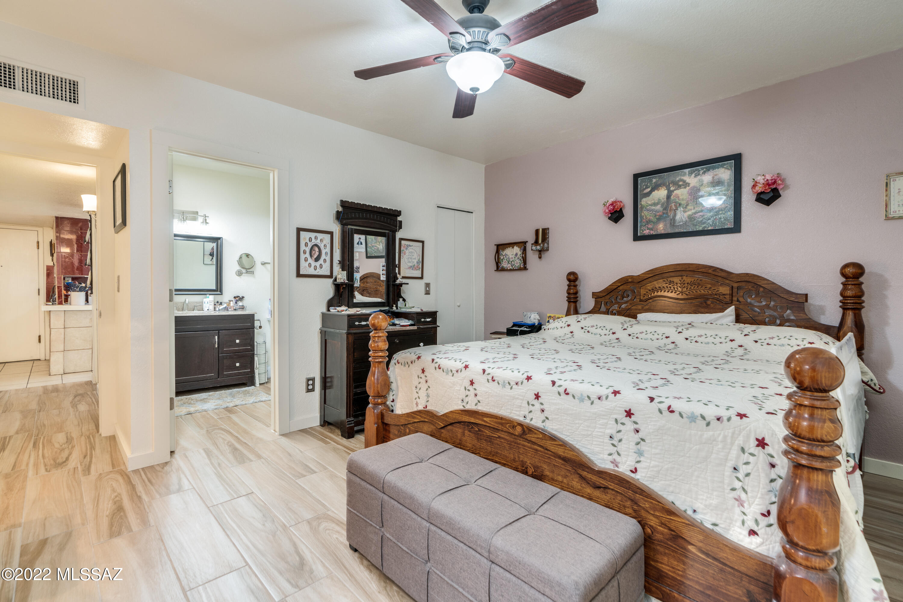 Pantano Townhomes (1-118) - Residential