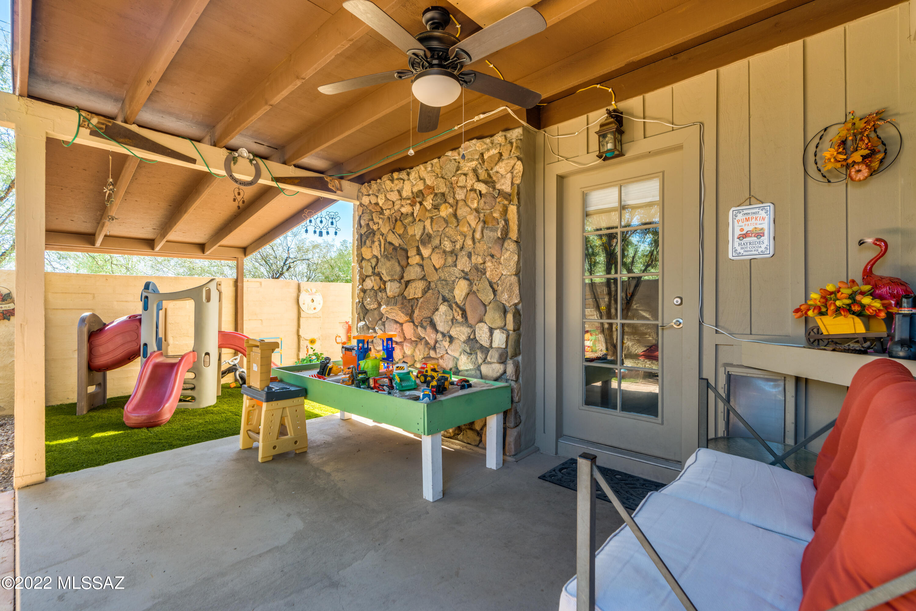 Pantano Townhomes (1-118) - Residential