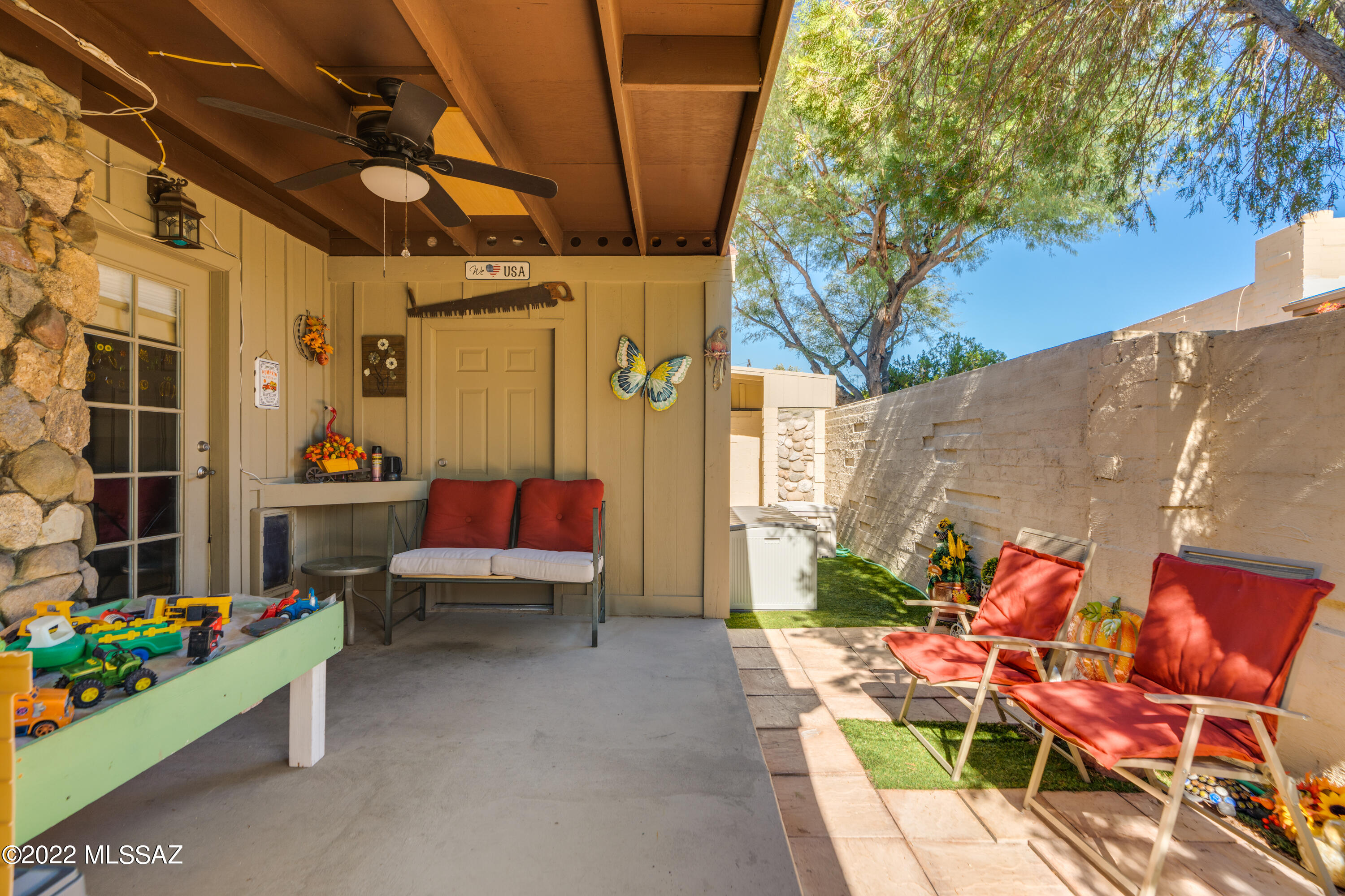 Pantano Townhomes (1-118) - Residential