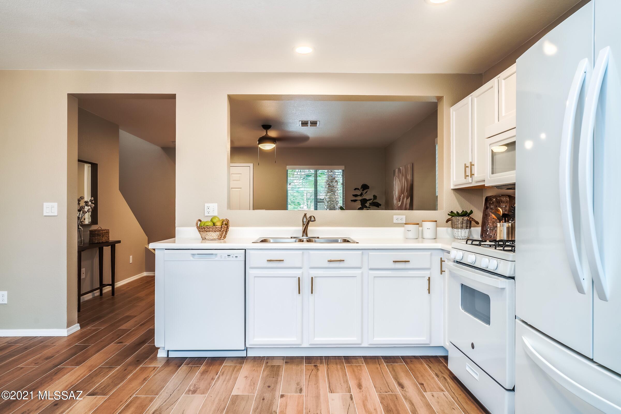 Riverhaven (1-373) - Residential