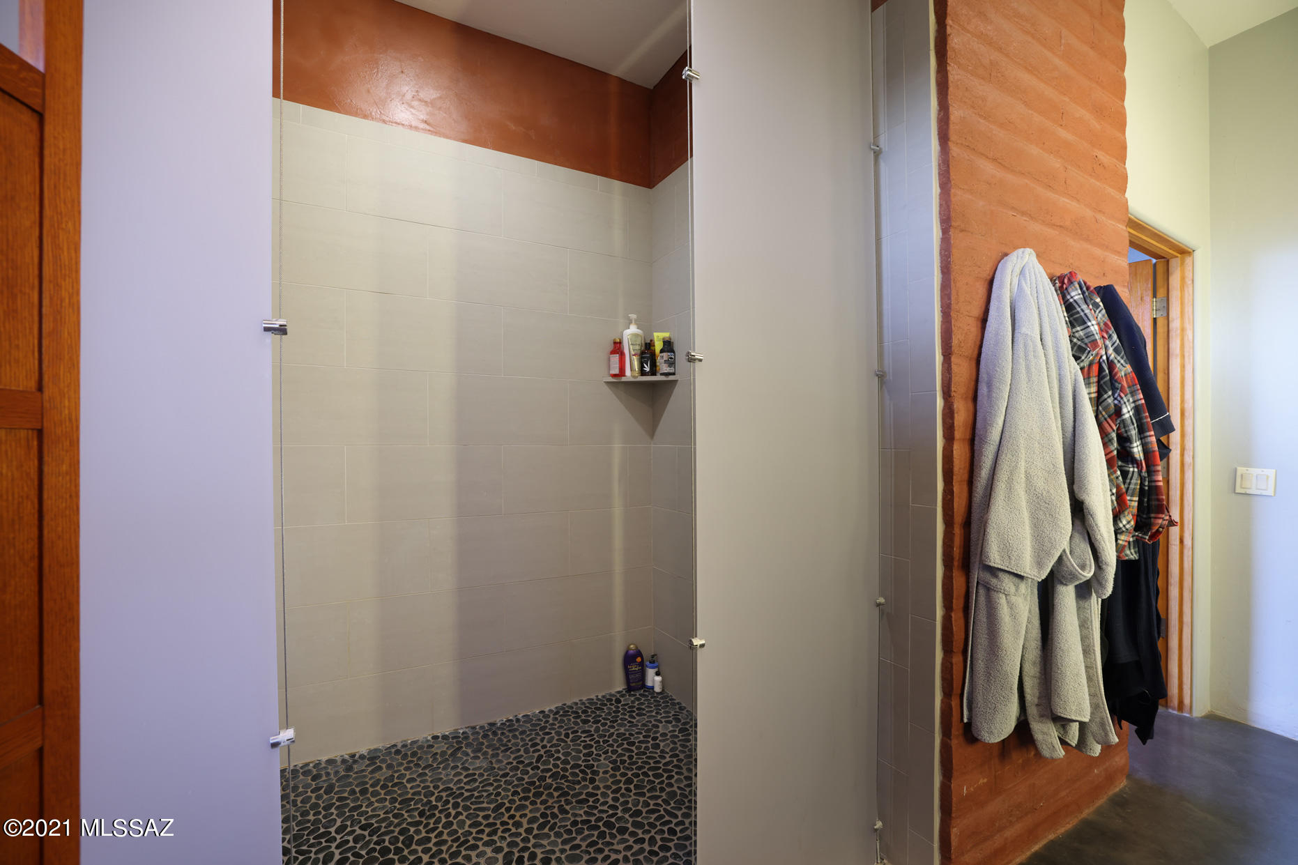 Colonia Real (1-50) - Residential