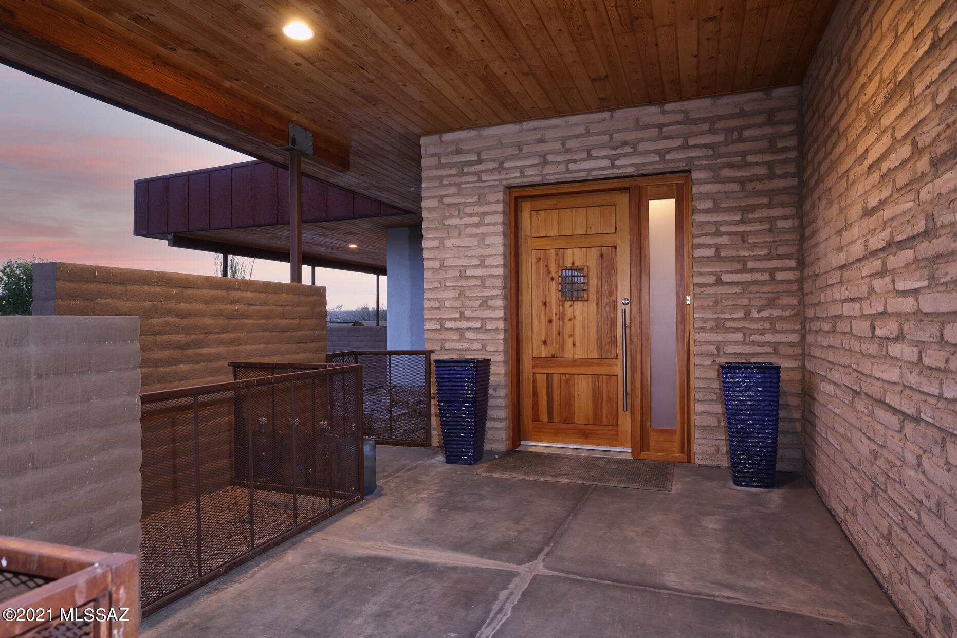 Colonia Real (1-50) - Residential