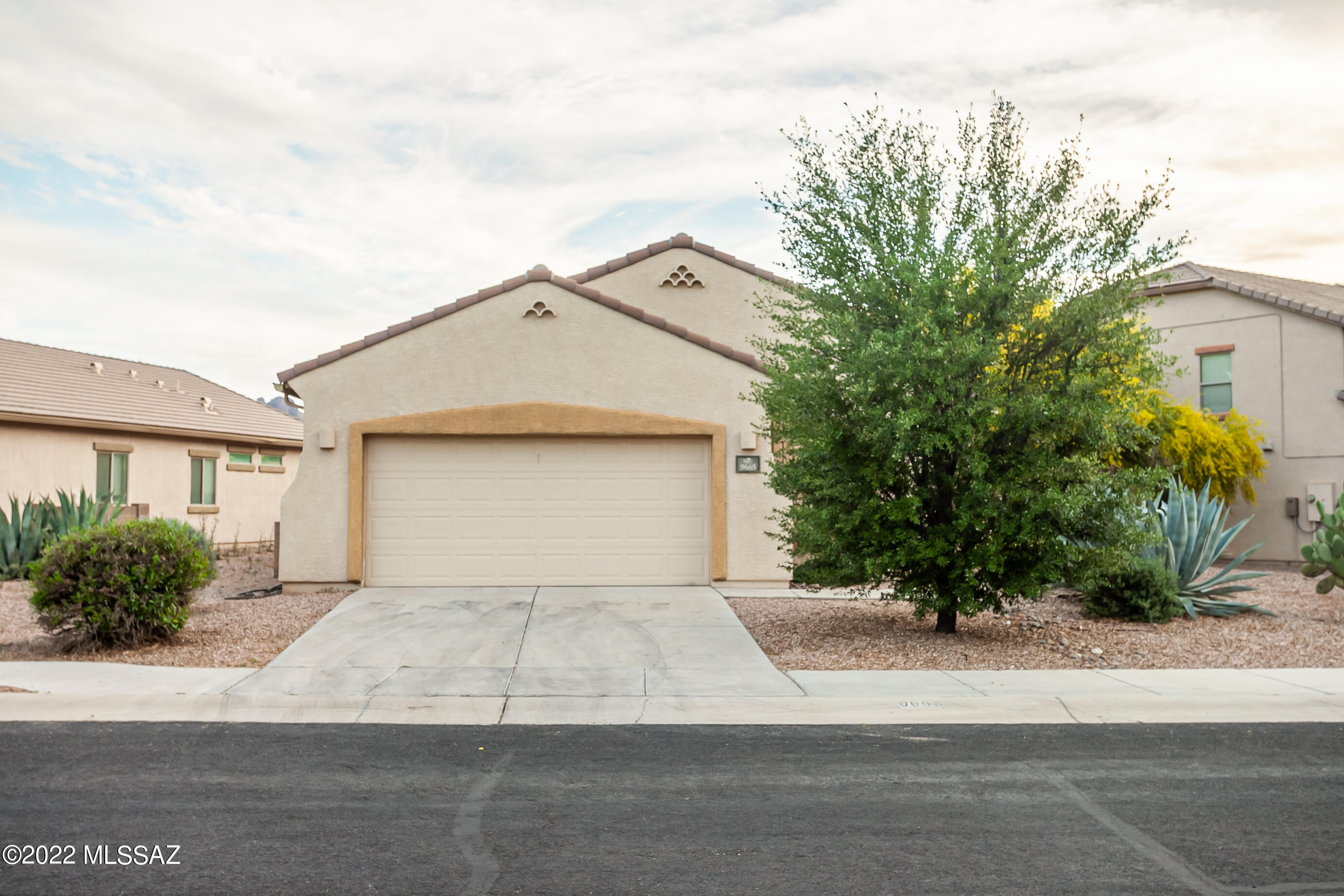 Wonderful turn-key home in very desirable & wonderful Continental Ranch Community. Very convenient location, next to I-10, Safeway, Walgreens and Premium Outlet Mall with full access to community pools, skate park and all community facilities. Great sized 4 beds 2 baths 1 story 2 car garage with lovely yard. Very bright and opened concept with high ceiling and great flow. New carpet, New tile floor, New fresh interior paint. Very big living room, dining room, breakfast nook. Spacious kitchen with lots of counter space and storage. Huge private lot backs to a common area with no back neighbor. AGENT / OWNER.