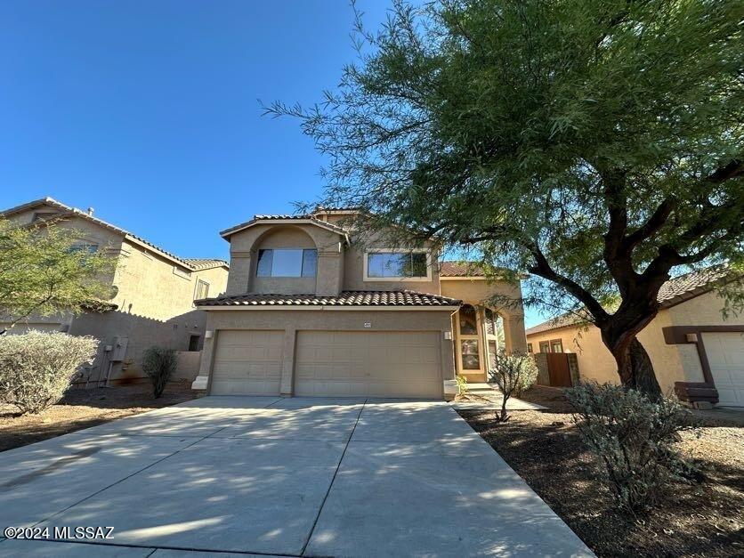 Contemporary 2 story home in Rancho Sahuarita.