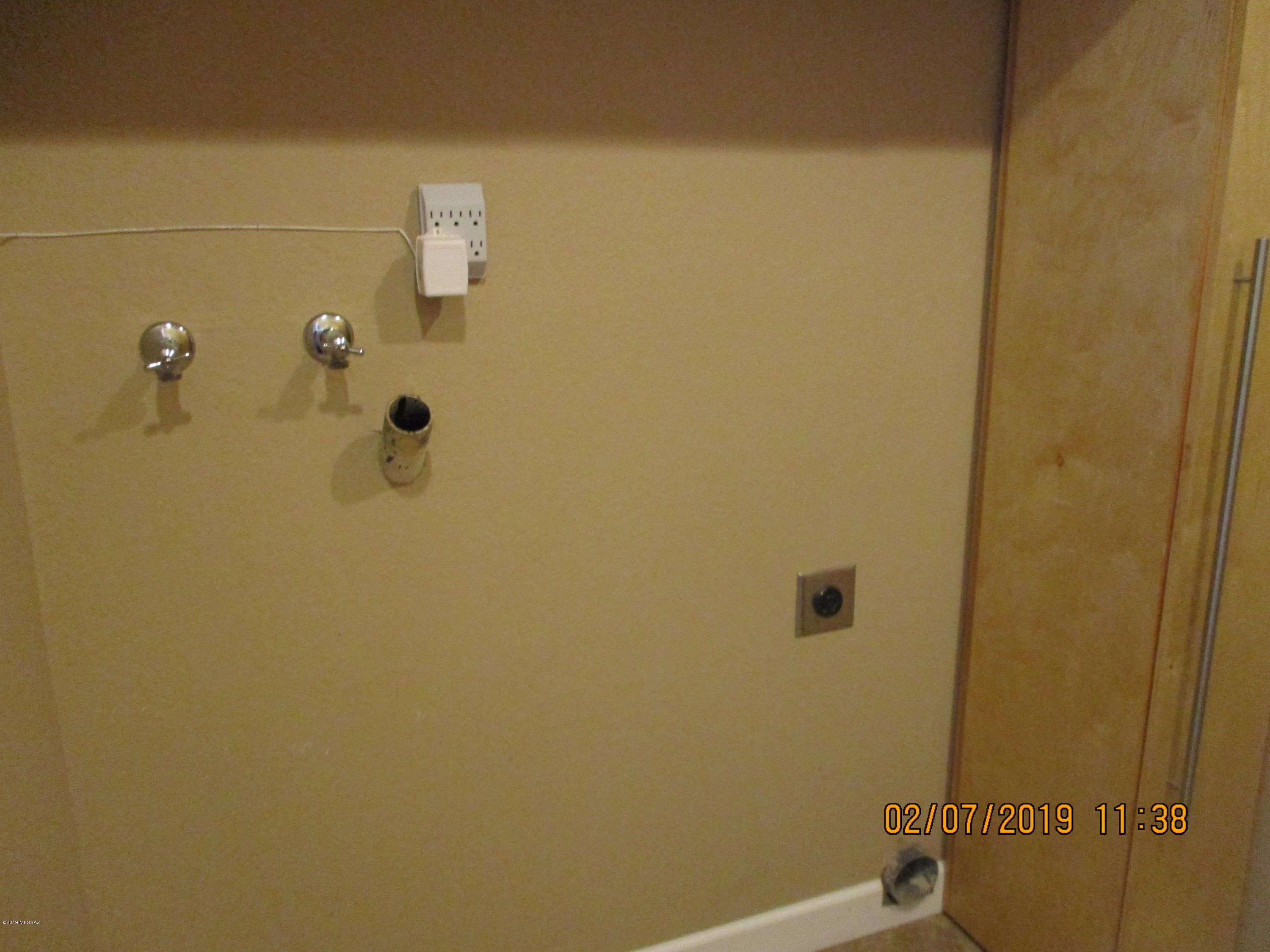 Bear Creek Ranch (1-102) - Residential Lease