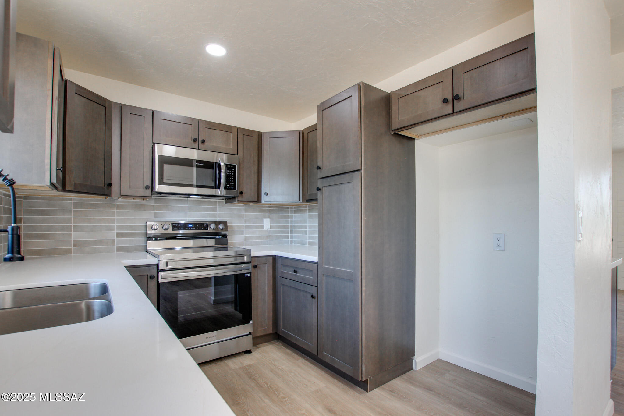 Escalante Heights No. 2 (173-307) - Residential