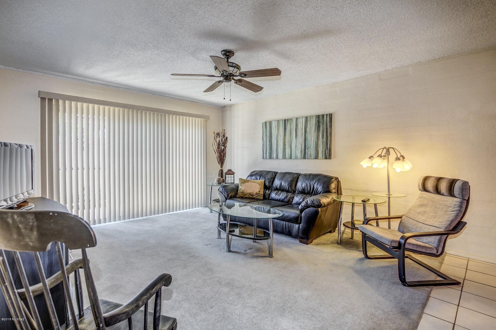 Tucson Prince Townhouses - Residential