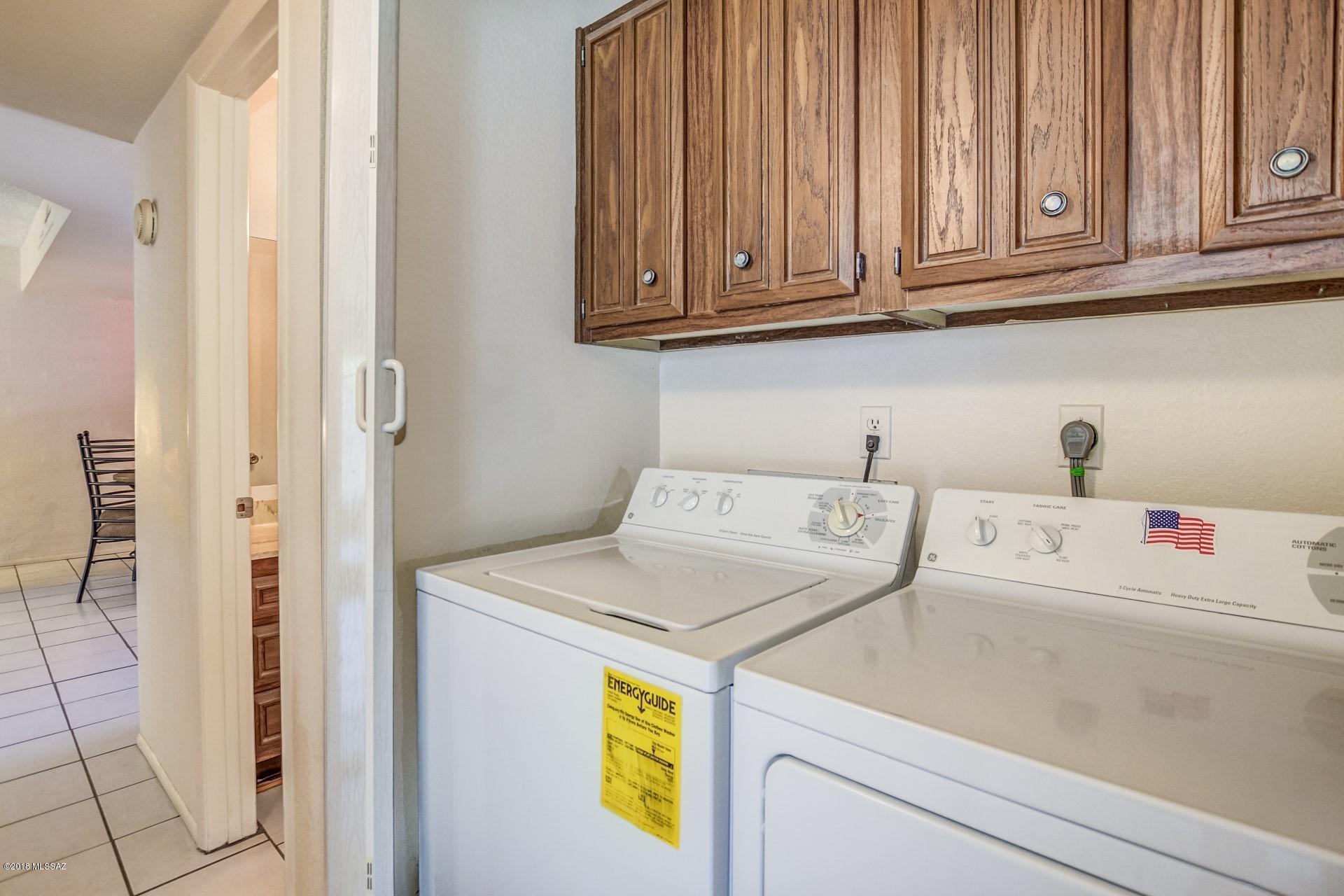 Tucson Prince Townhouses - Residential