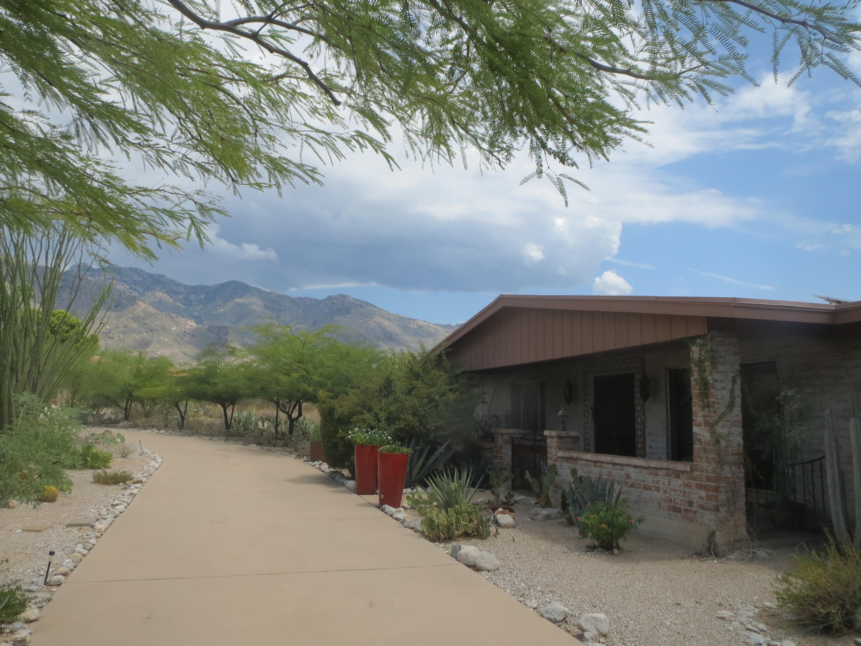 Skyline Bel Air Estates (299-333 & 347-357) - Residential Lease