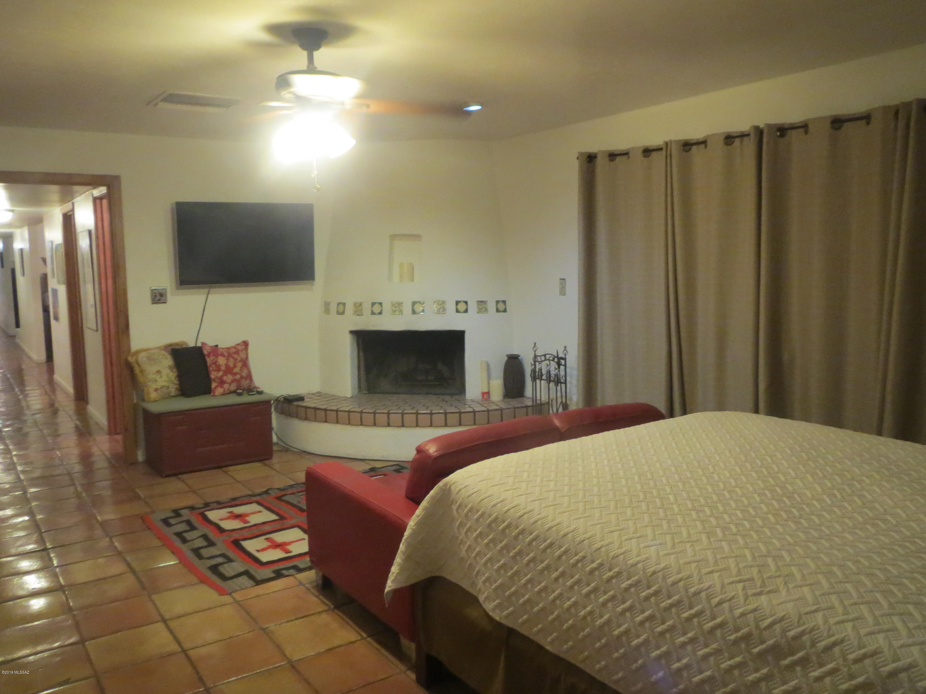 Skyline Bel Air Estates (299-333 & 347-357) - Residential Lease