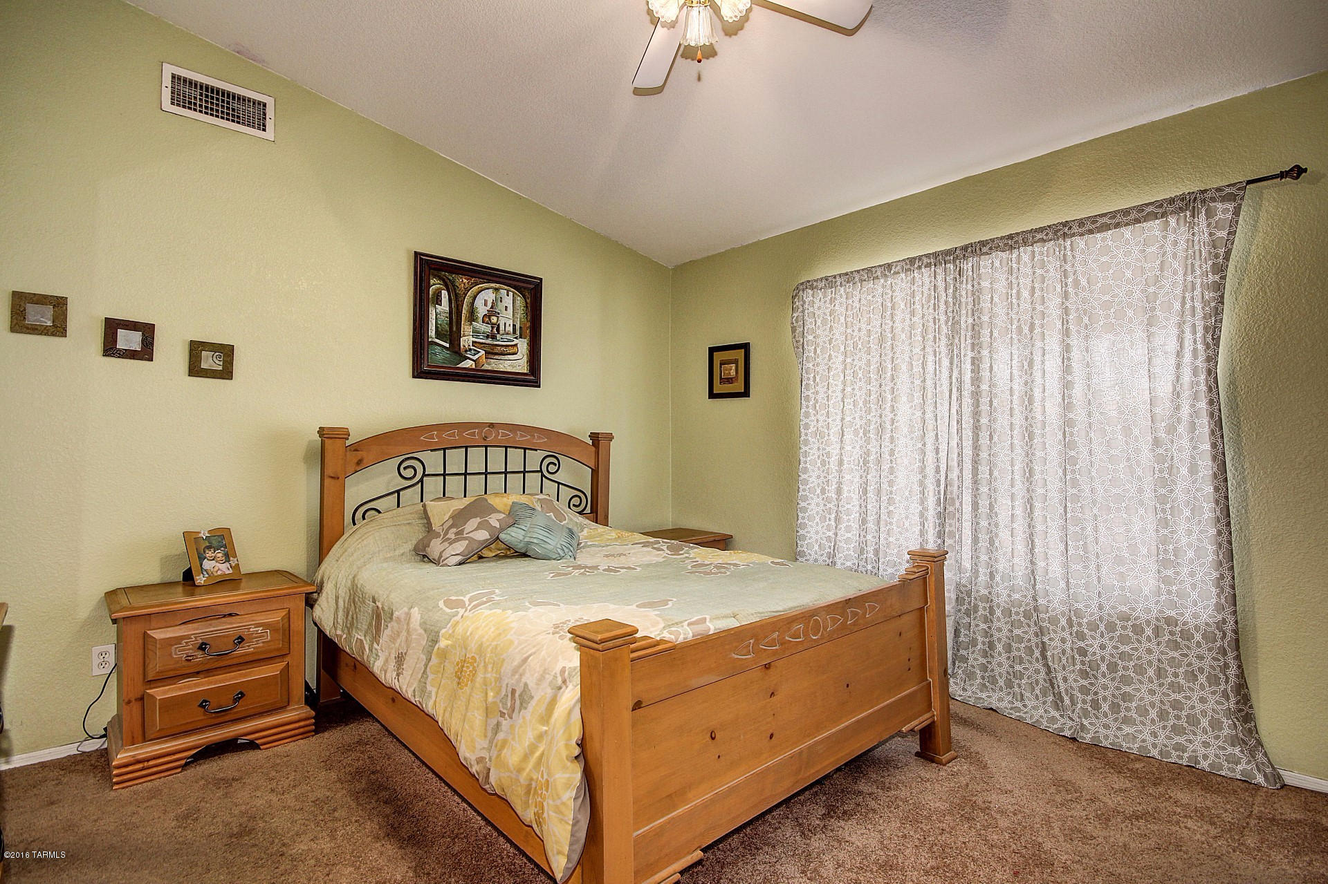 Silver Moon (1-101) - Residential