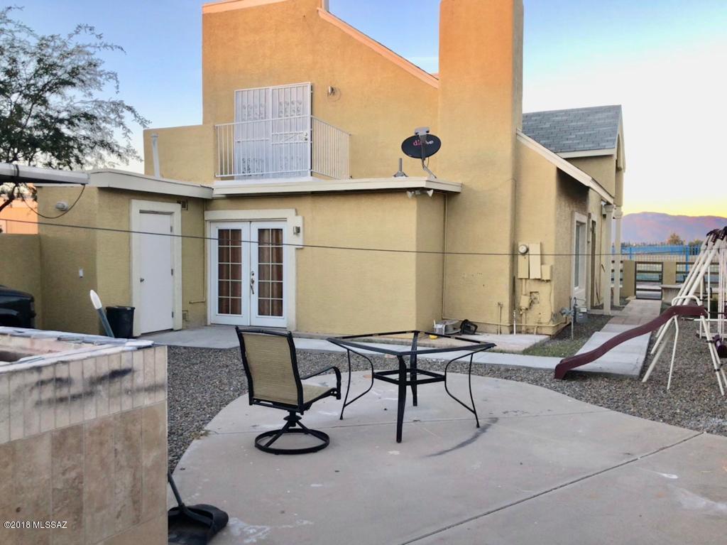 Kino Meadows (1-128) - Residential