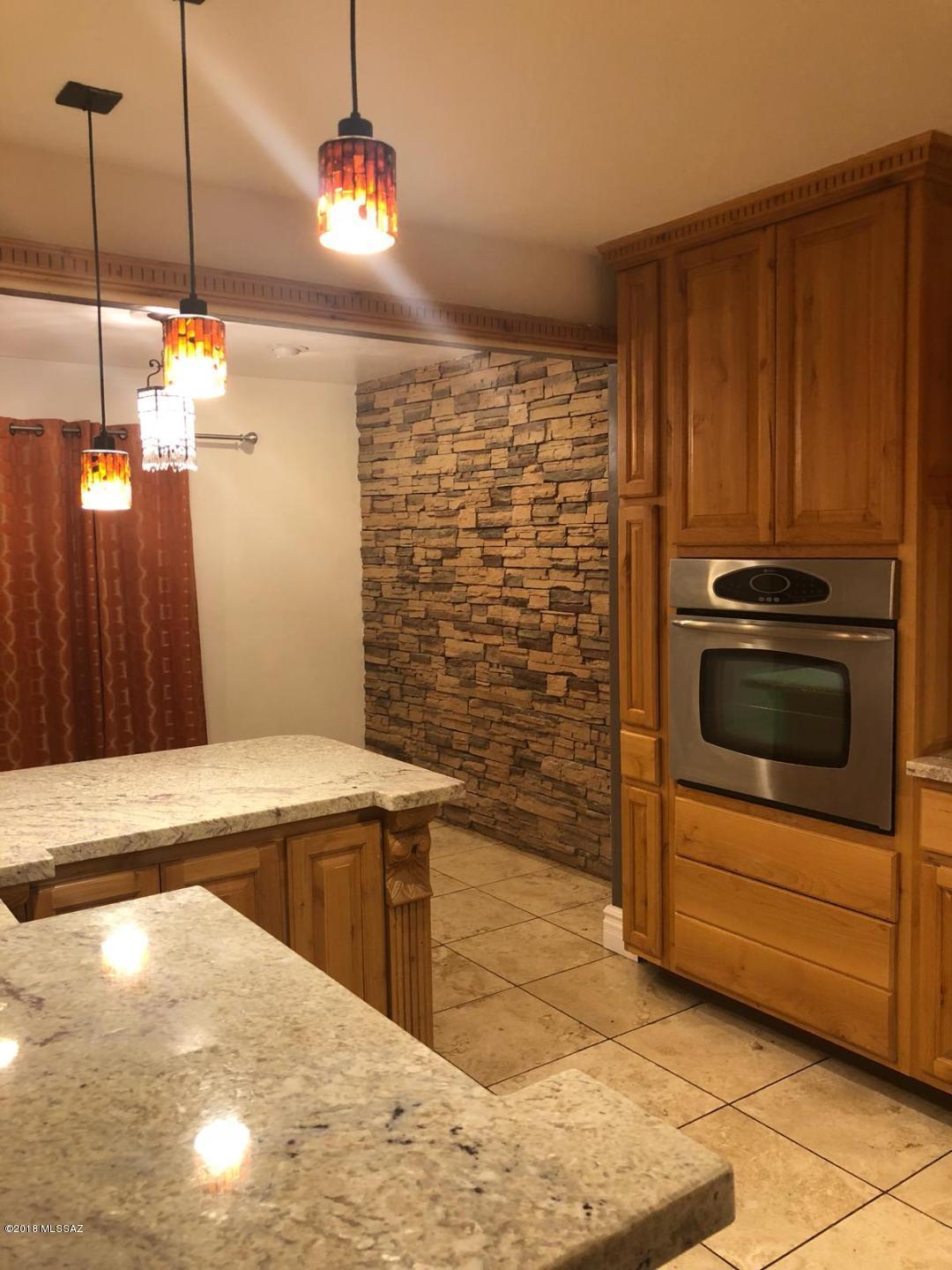 Kino Meadows (1-128) - Residential
