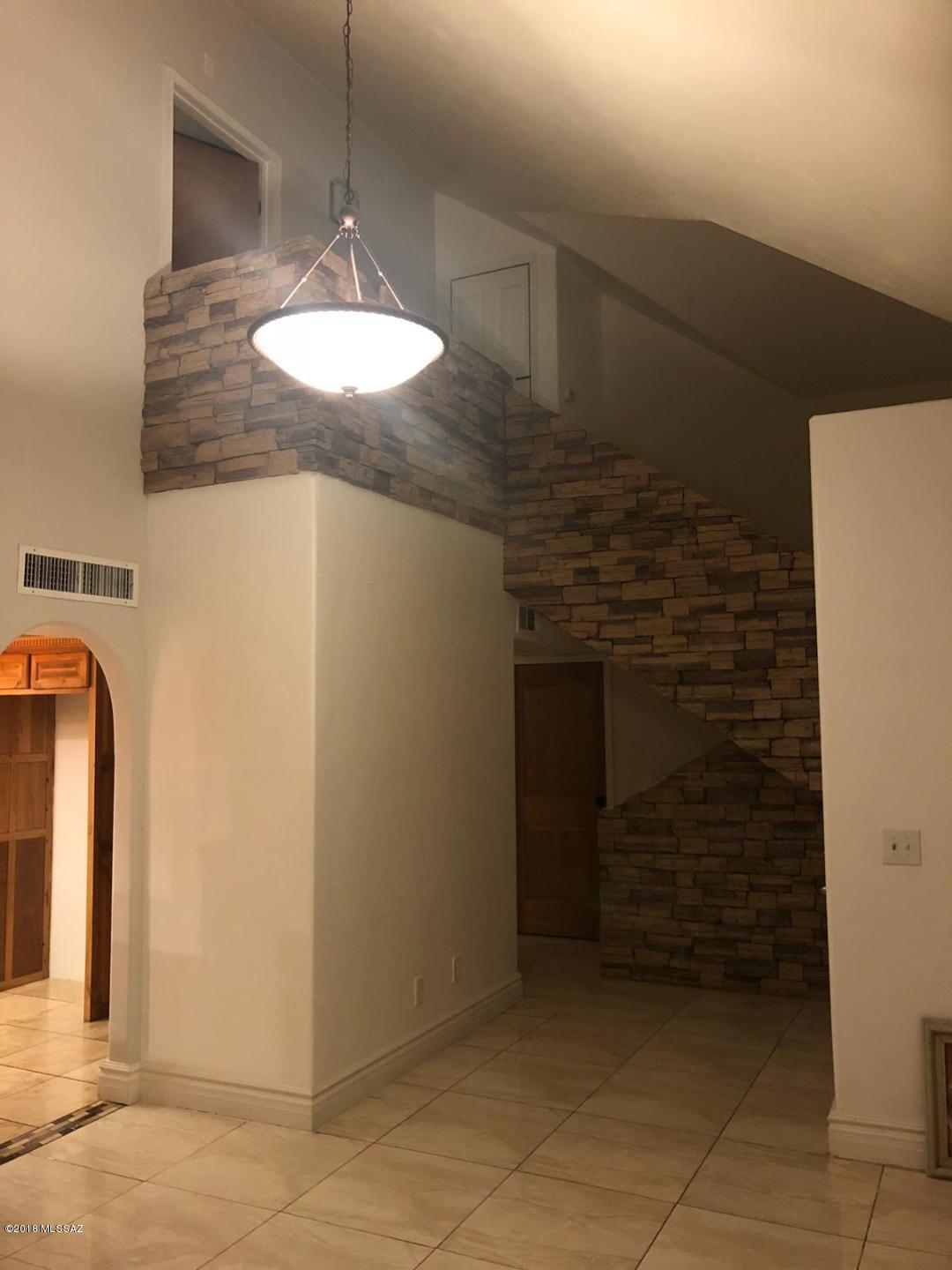 Kino Meadows (1-128) - Residential