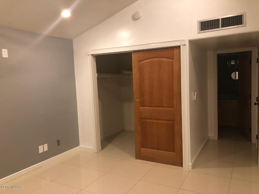 Kino Meadows (1-128) - Residential