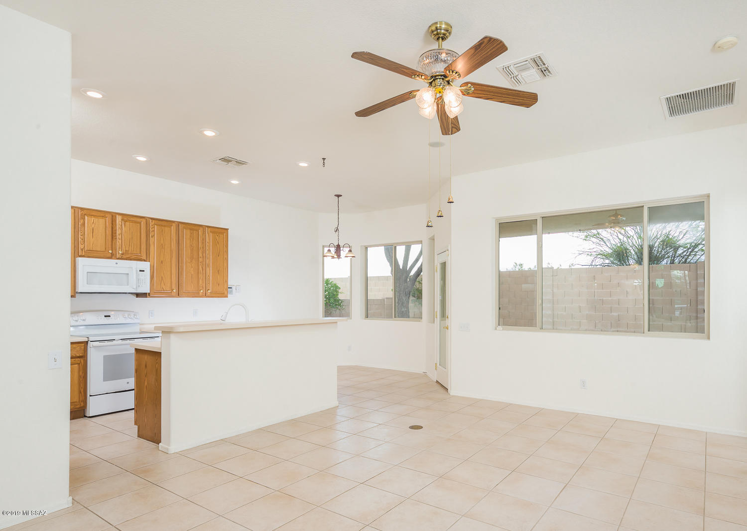 Spanish Trail (1-61) - Residential