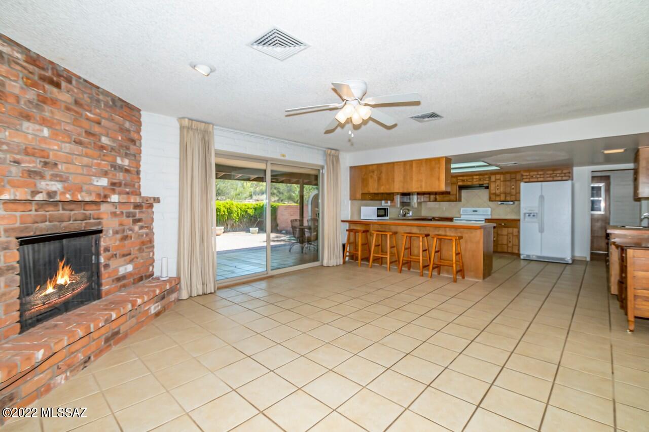 Catalina Foothills Estates NO. 7 - Residential