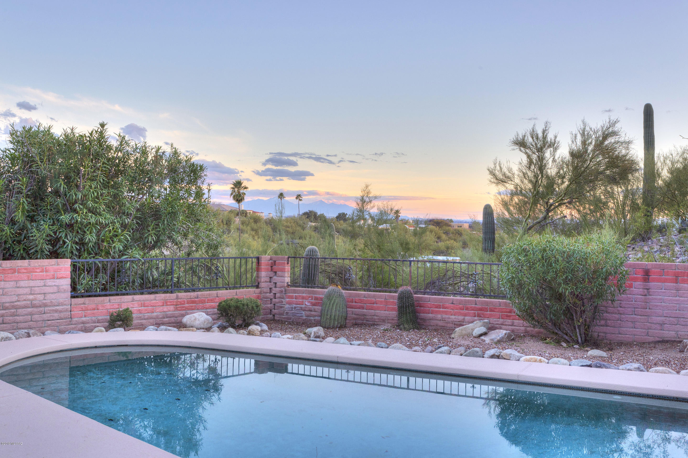 Heatherwood Hills (73-277) - Residential