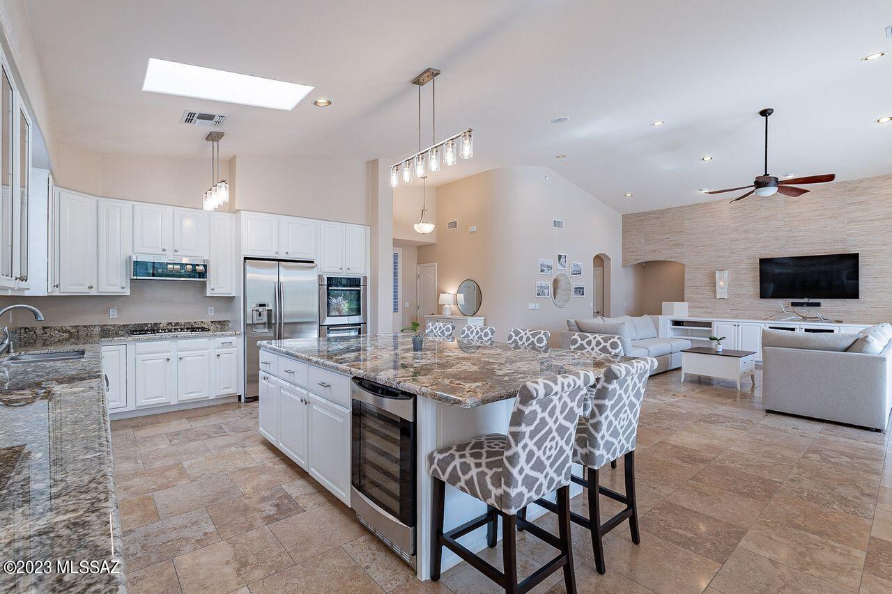 Sabino Hills (1-70) - Residential