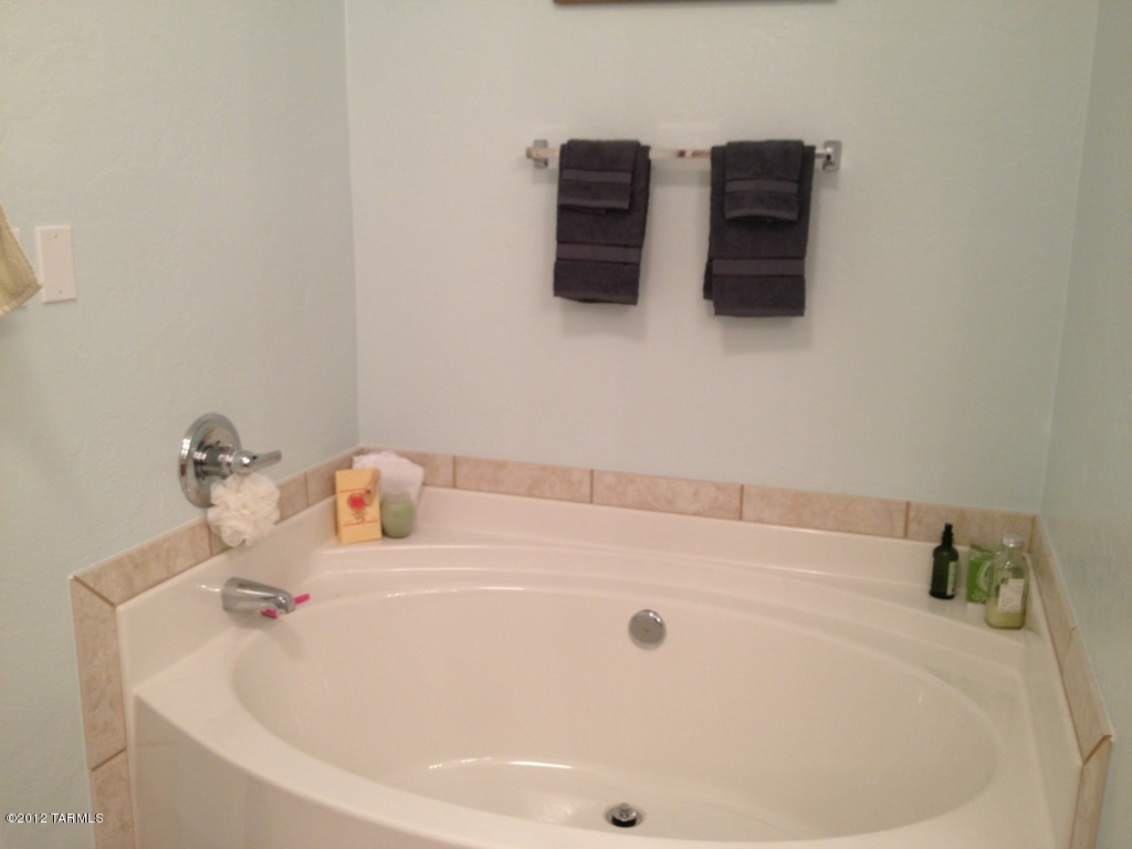 Arizona Madera At Rita Ranch (1-29) - Residential Lease