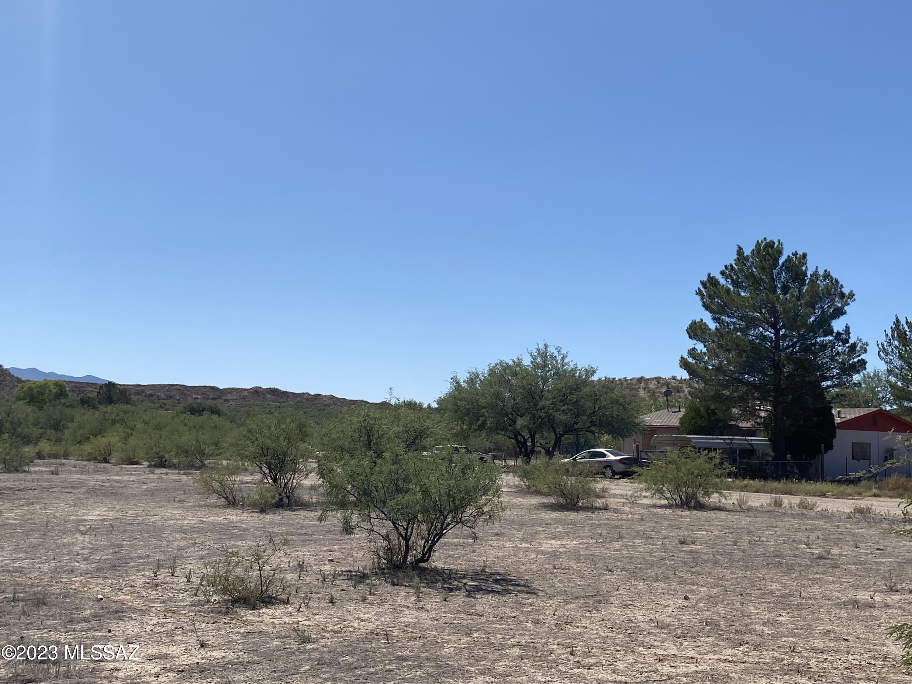 Willow Lakes - Land