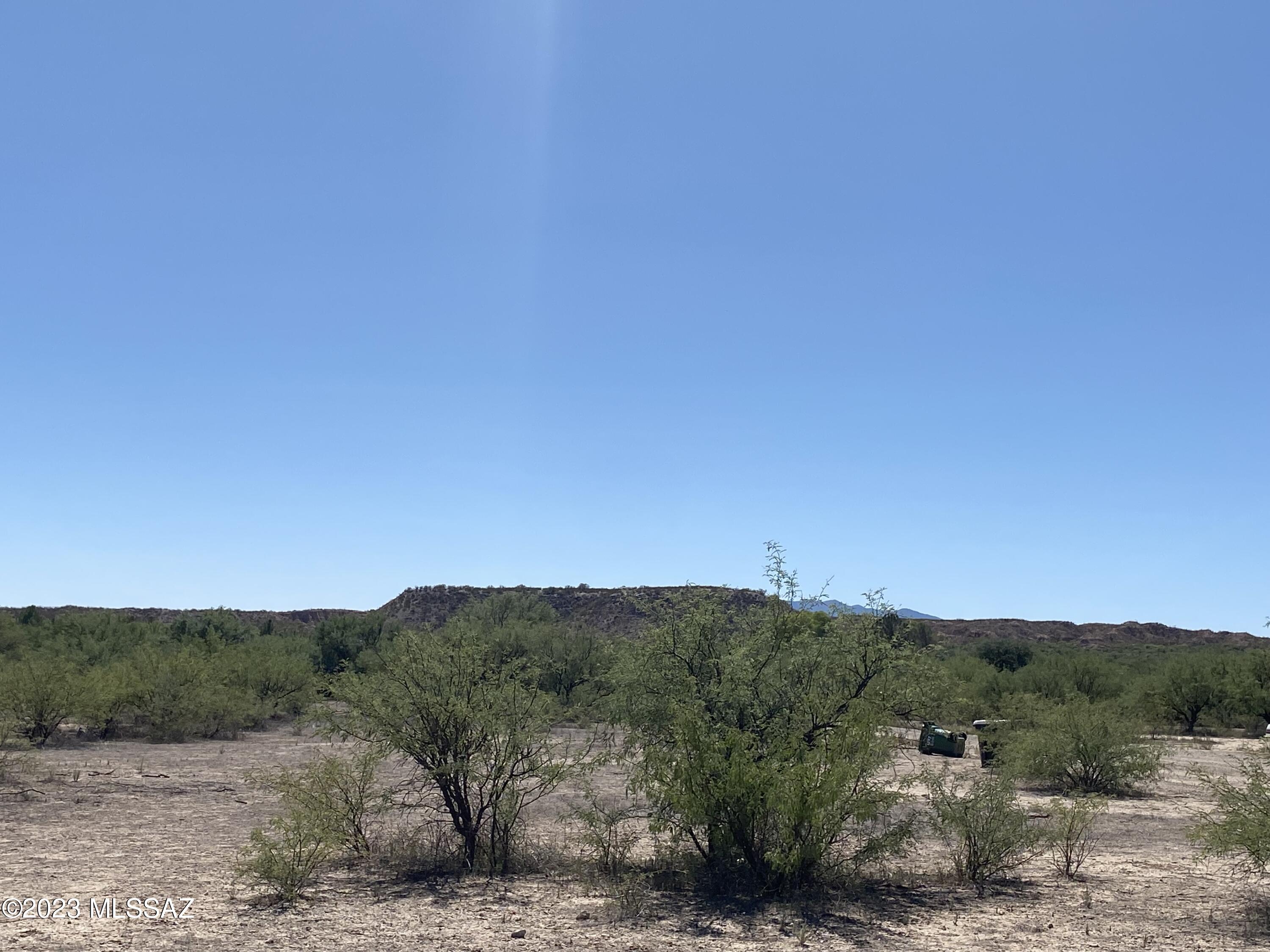 Willow Lakes - Land