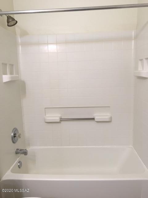 Continental Reserve Blk. 7 & 8 (1-82) - Residential Lease