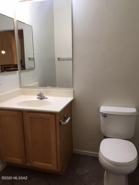 Continental Reserve Blk. 7 & 8 (1-82) - Residential Lease