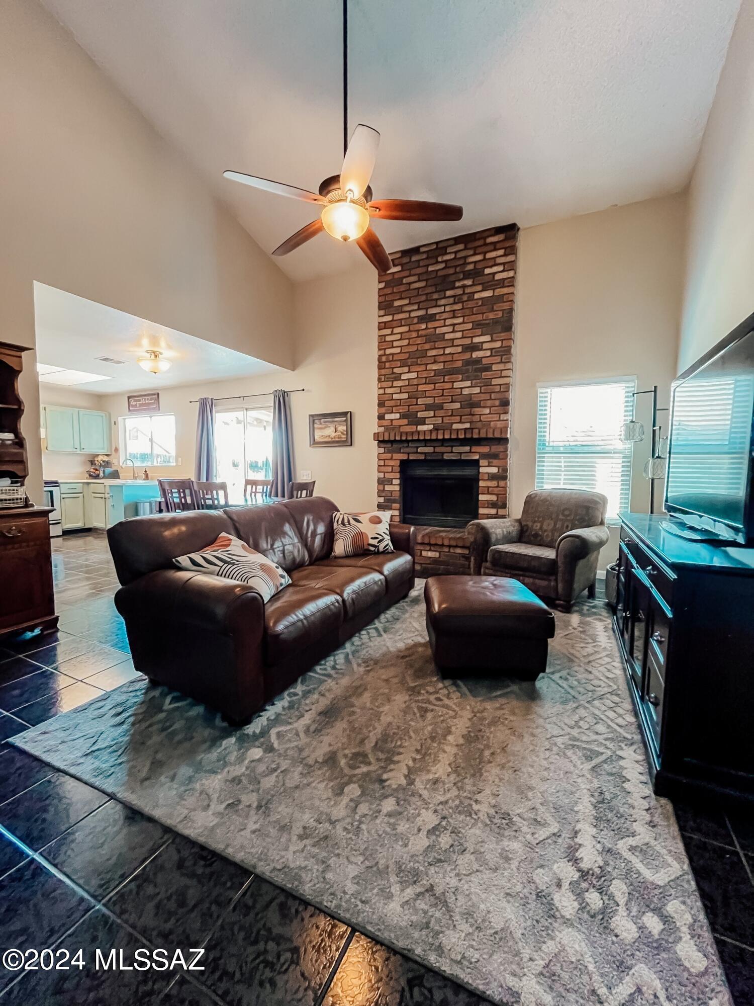 Cortaro Ridge (125-214) - Residential