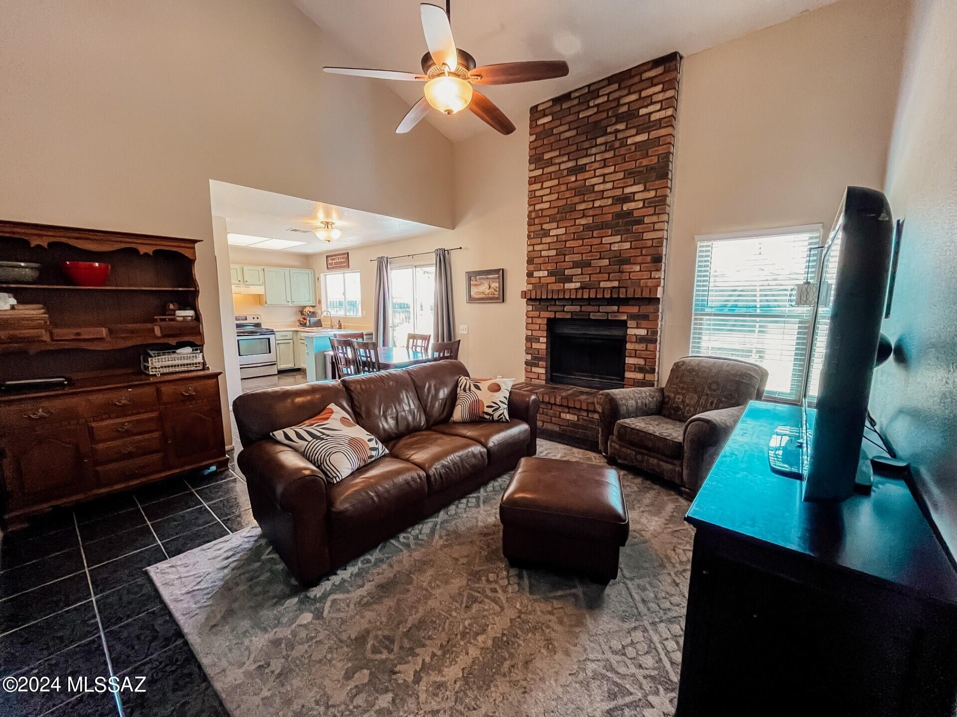 Cortaro Ridge (125-214) - Residential