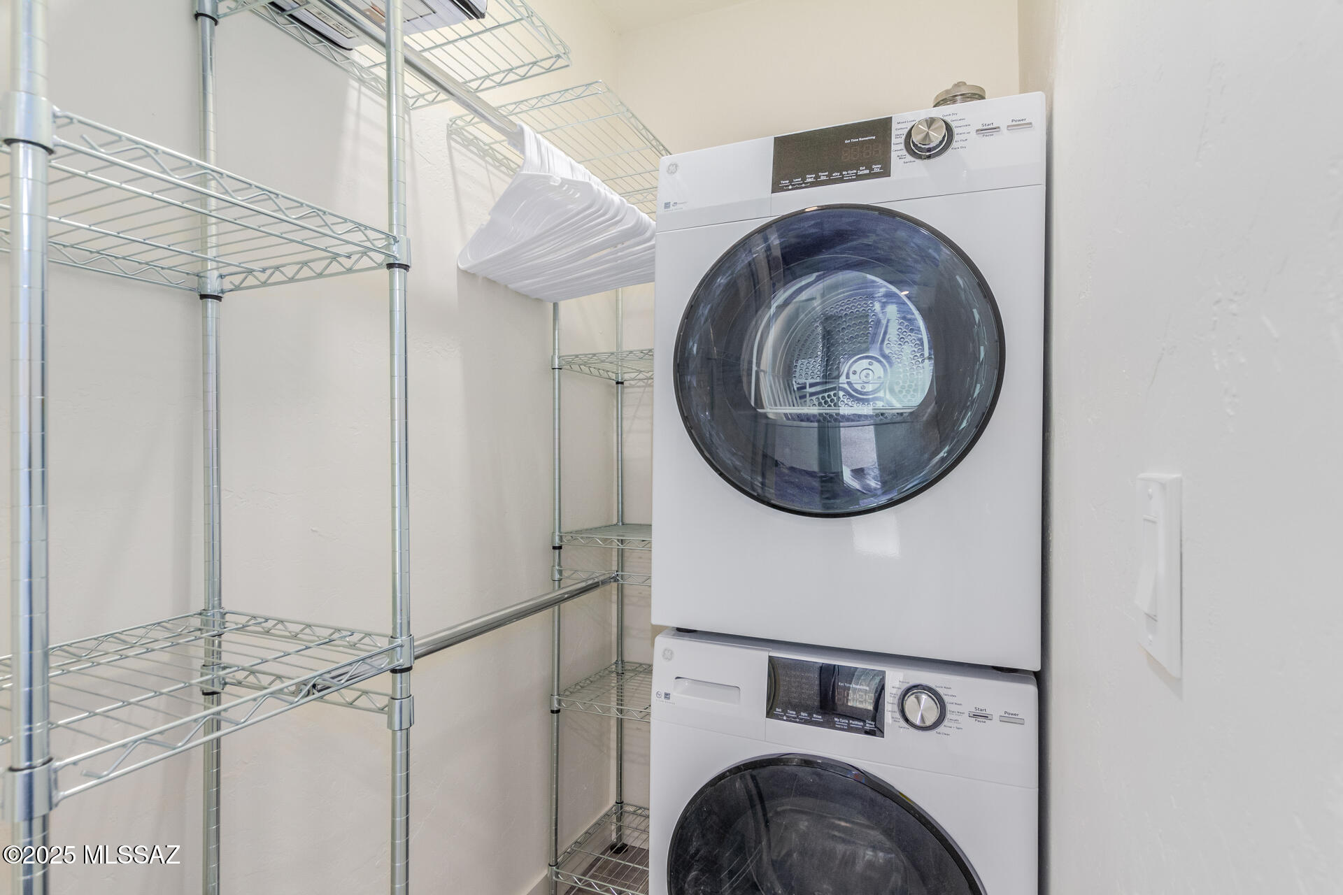 Catalina Vista - Residential Lease