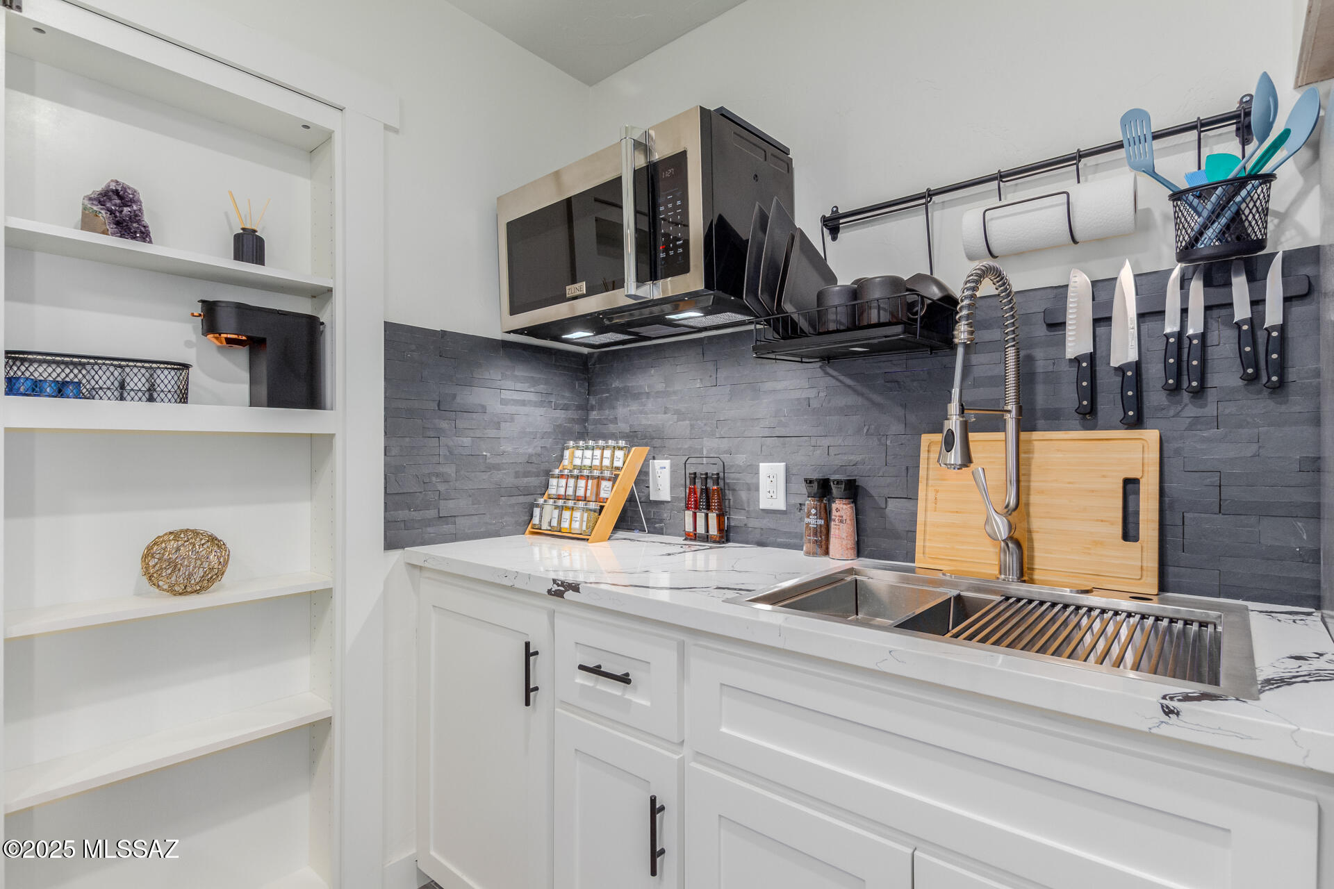 Catalina Vista - Residential Lease