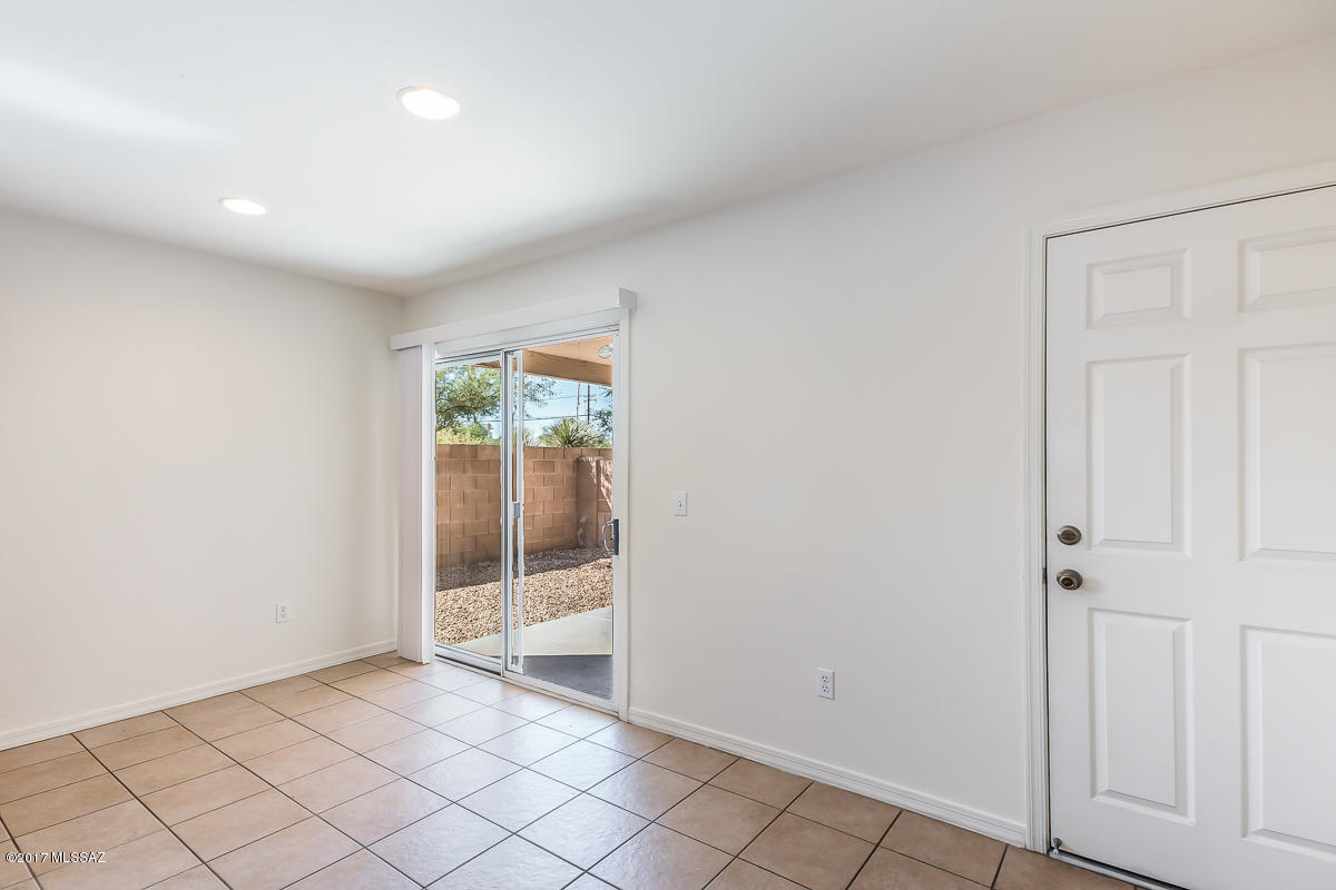 Pantano Overlook - Residential